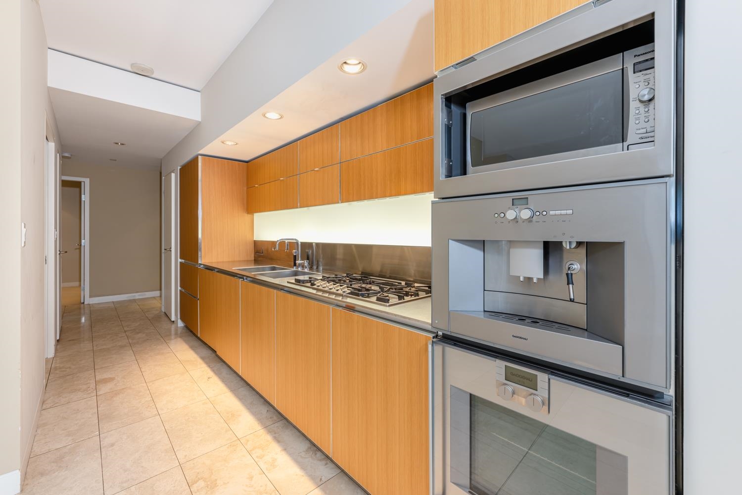 Michael Sung, 1902-838 WHASTINGS STREET, Vancouver, British Columbia, 2 Bedrooms, 2 Bathrooms, Residential Attached,For Sale ,R2838608