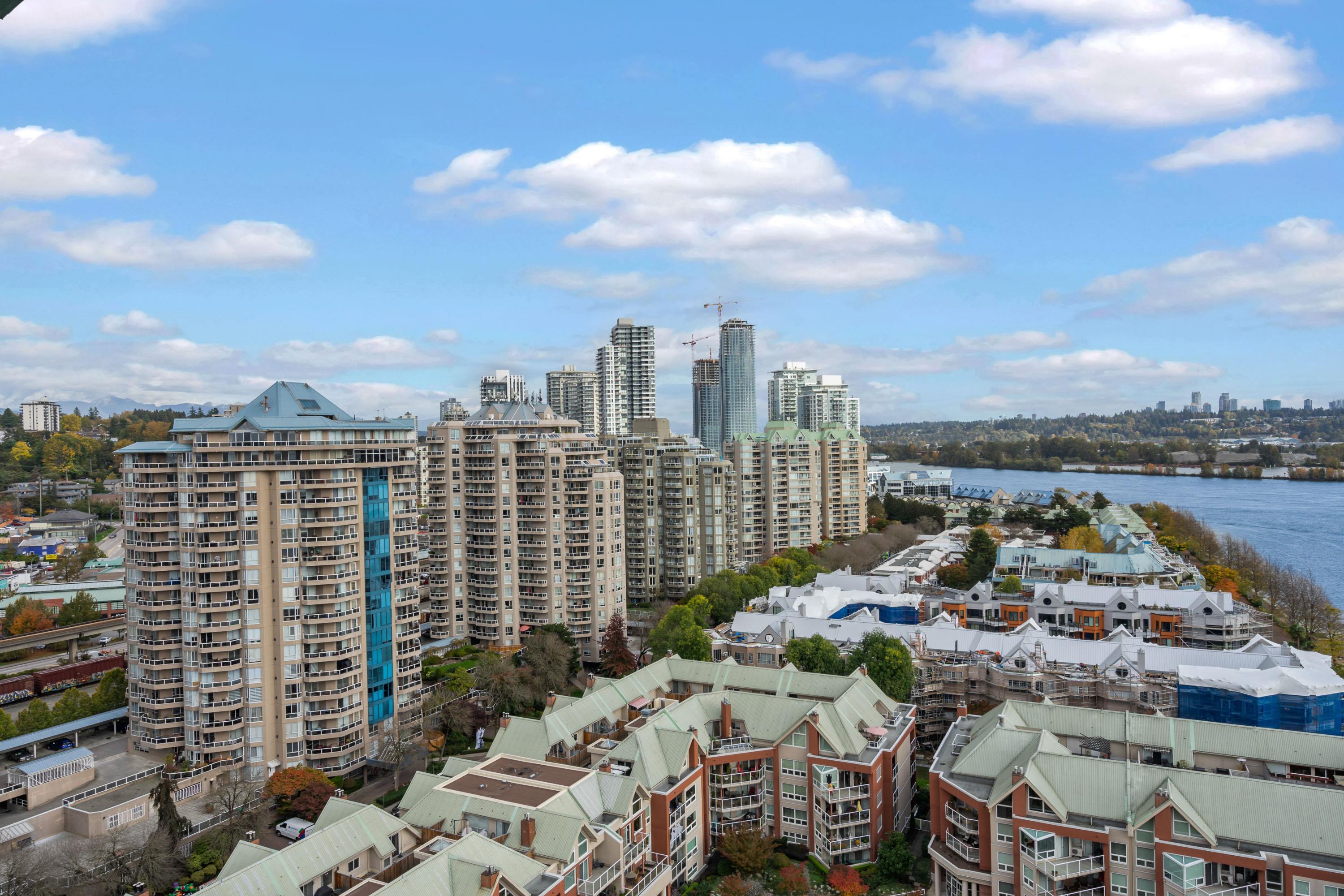 Michael Sung, 1901-1250 QUAYSIDE DRIVE, New Westminster, British Columbia, 4 Bedrooms, 3 Bathrooms, Residential Attached,For Sale ,R2838748