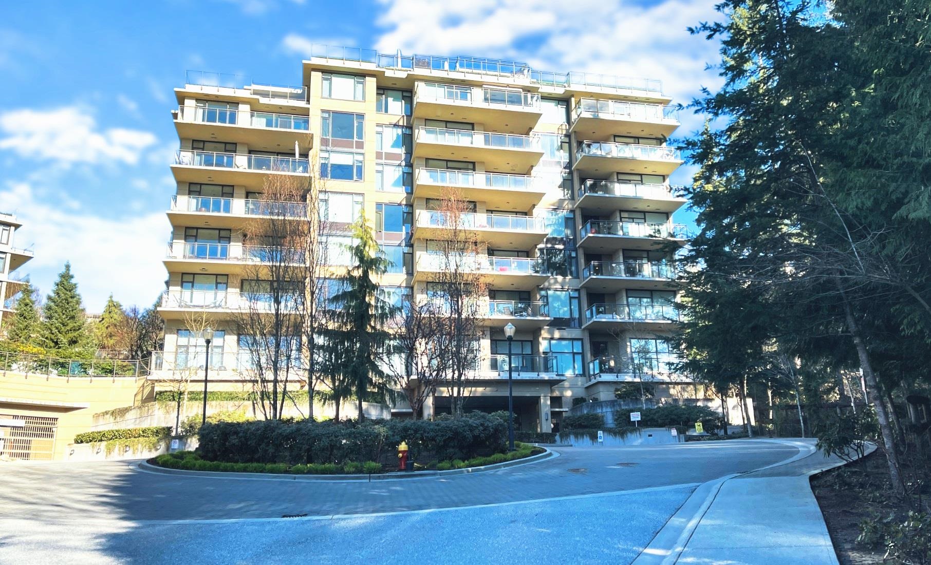 403-1415 PARKWAY BOULEVARD, Coquitlam, British Columbia, 2 Bedrooms Bedrooms, ,2 BathroomsBathrooms,Residential Attached,For Sale,R2839055
