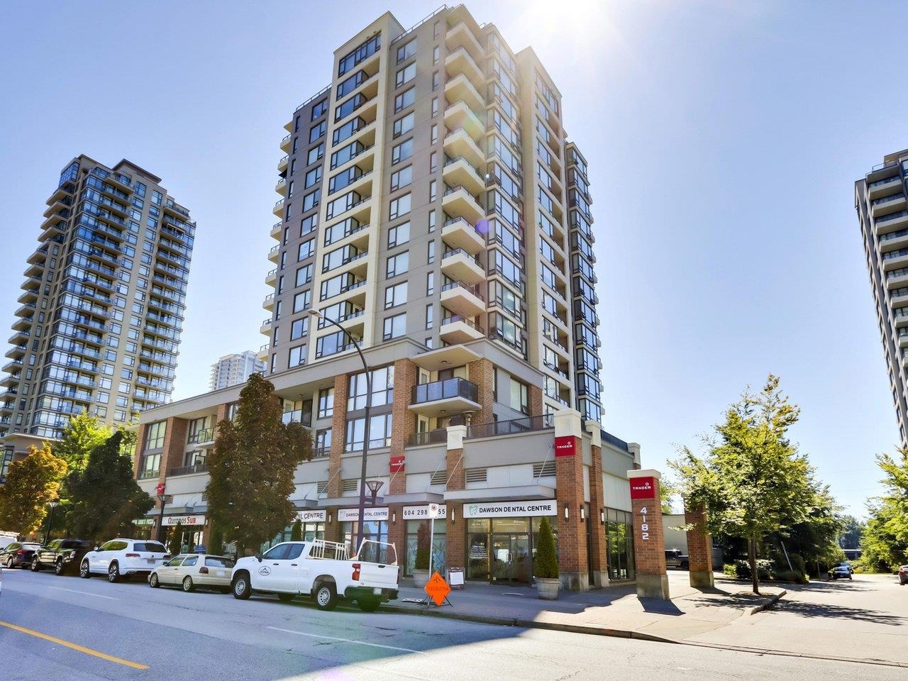 Michael Sung, 808-4182 DAWSON STREET, Burnaby, British Columbia, 2 Bedrooms, 2 Bathrooms, Residential Attached,For Sale ,R2839146