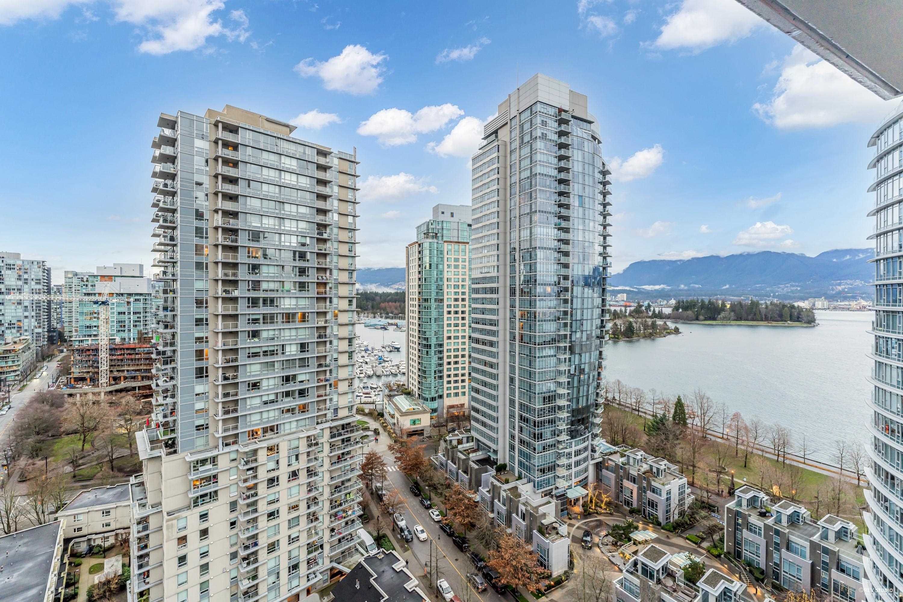 1901-1205 WHASTINGS STREET, Vancouver, British Columbia, 2 Bedrooms Bedrooms, ,2 BathroomsBathrooms,Residential Attached,For Sale,R2839344
