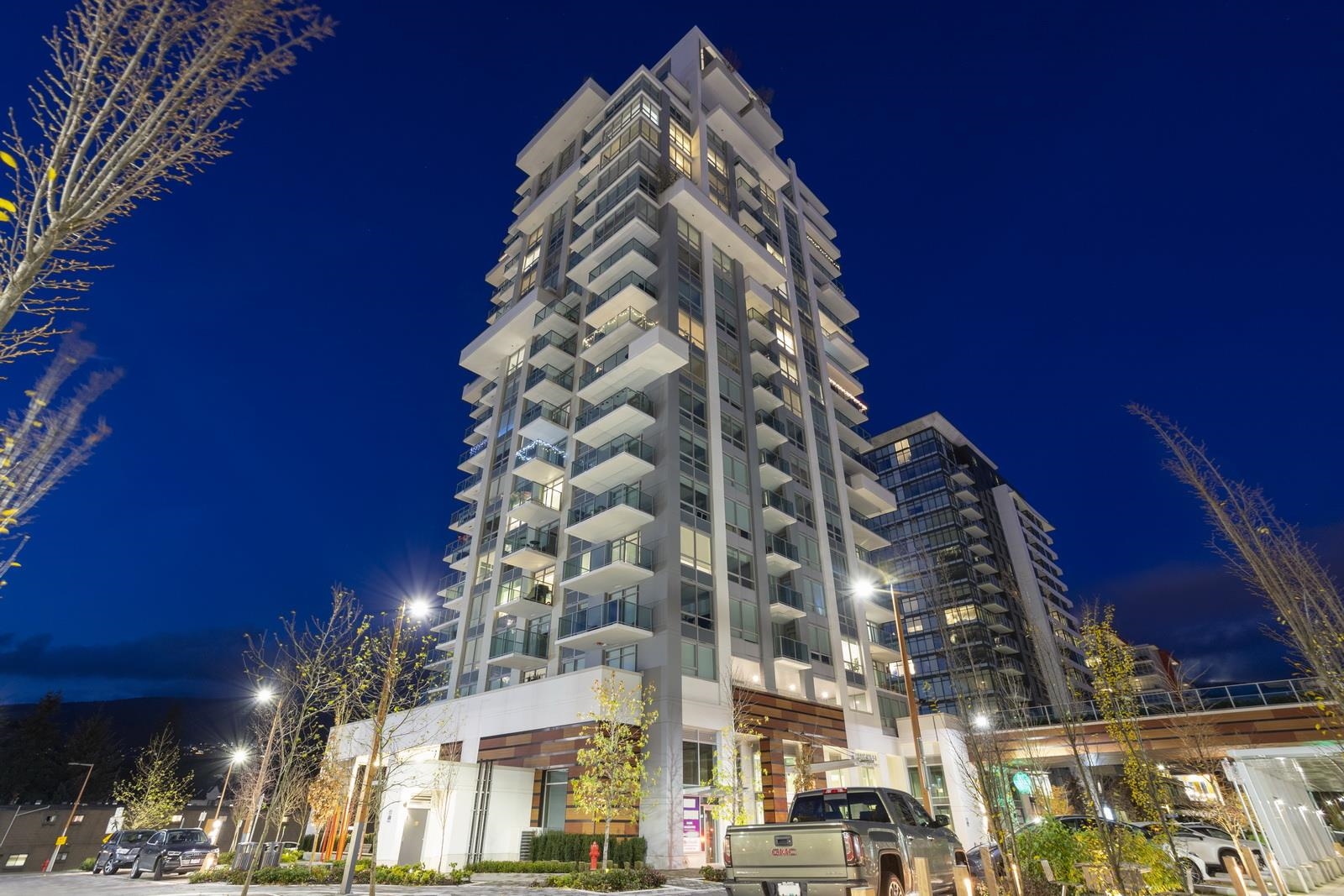 1801-1675 LIONS GATE LANE, North Vancouver, British Columbia Apartment/Condo, 3 Bedrooms, 4 Bathrooms, Residential Attached,For Sale, MLS-R2839550