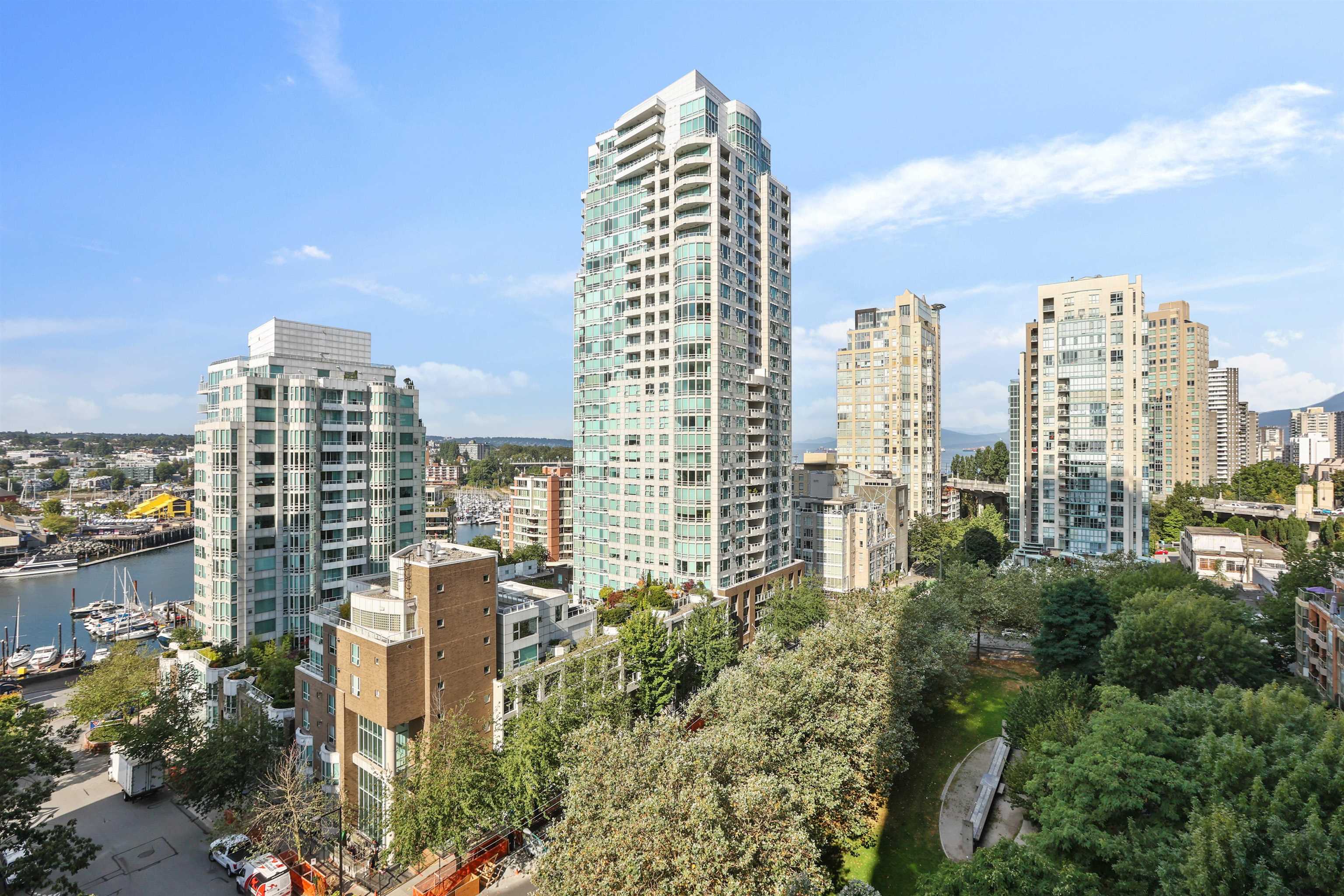 1205-1480 HOWE STREET, Vancouver, British Columbia Apartment/Condo, 2 Bedrooms, 2 Bathrooms, Residential Attached,For Sale, MLS-R2839767