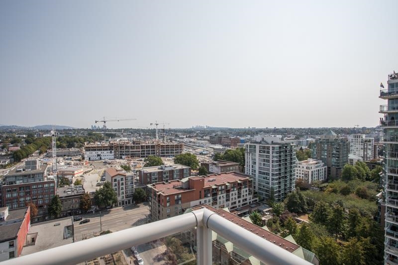 Michael Sung, 1903-125 MILROSS AVENUE, Vancouver, British Columbia, 2 Bedrooms, 1 Bathroom, Residential Attached,For Sale ,R2839881