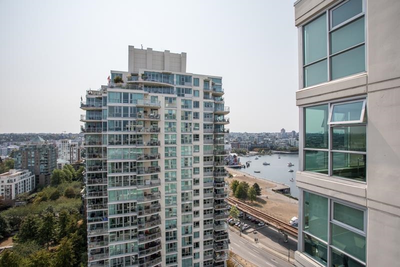 Michael Sung, 1903-125 MILROSS AVENUE, Vancouver, British Columbia, 2 Bedrooms, 1 Bathroom, Residential Attached,For Sale ,R2839881