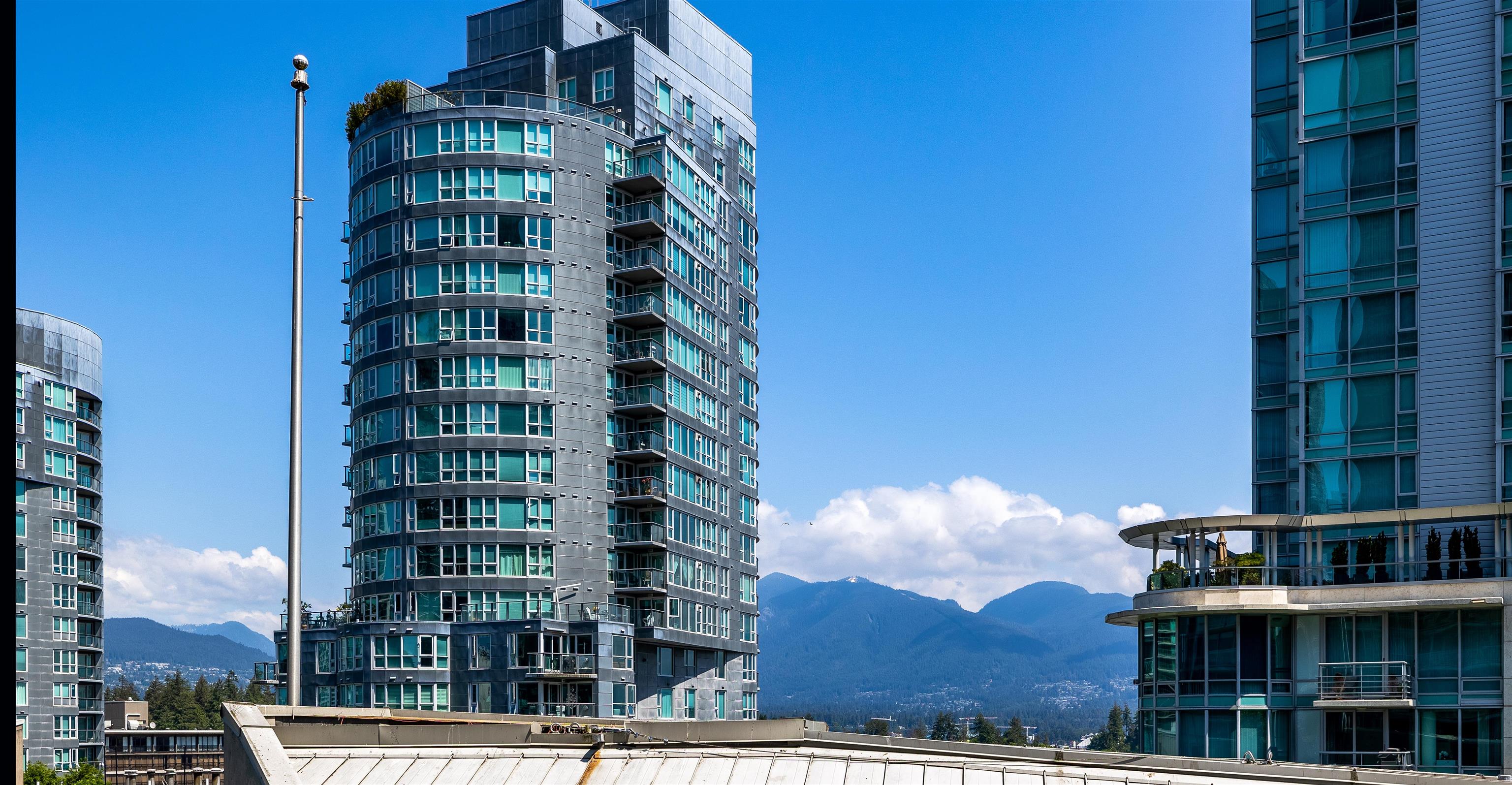 702-1499 PENDER STREET, Vancouver, British Columbia V6G 0A7 R2841655