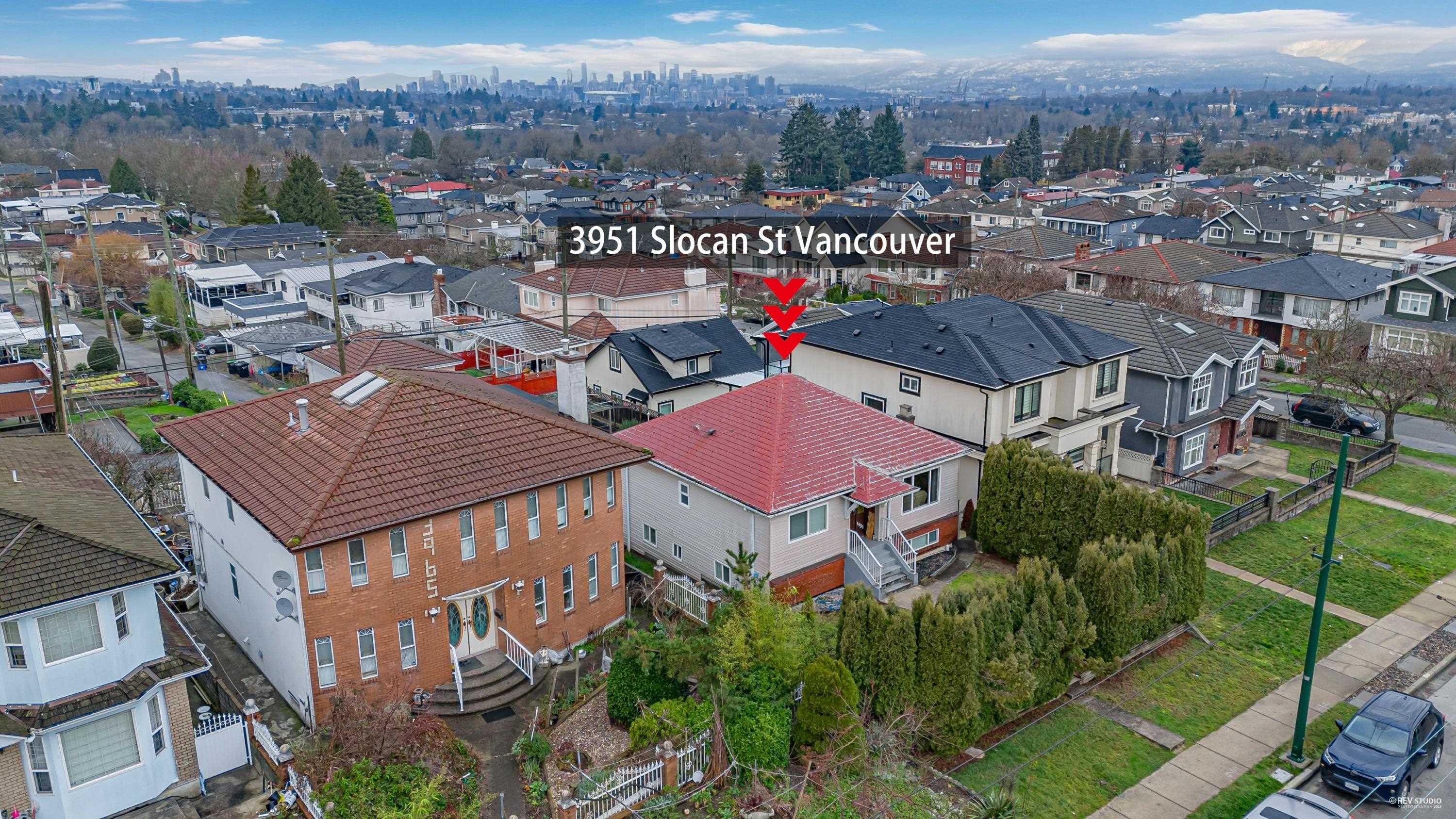 3951 SLOCAN STREET, Vancouver, British Columbia, 5 Bedrooms Bedrooms, ,3 BathroomsBathrooms,Residential Detached,For Sale,R2841657