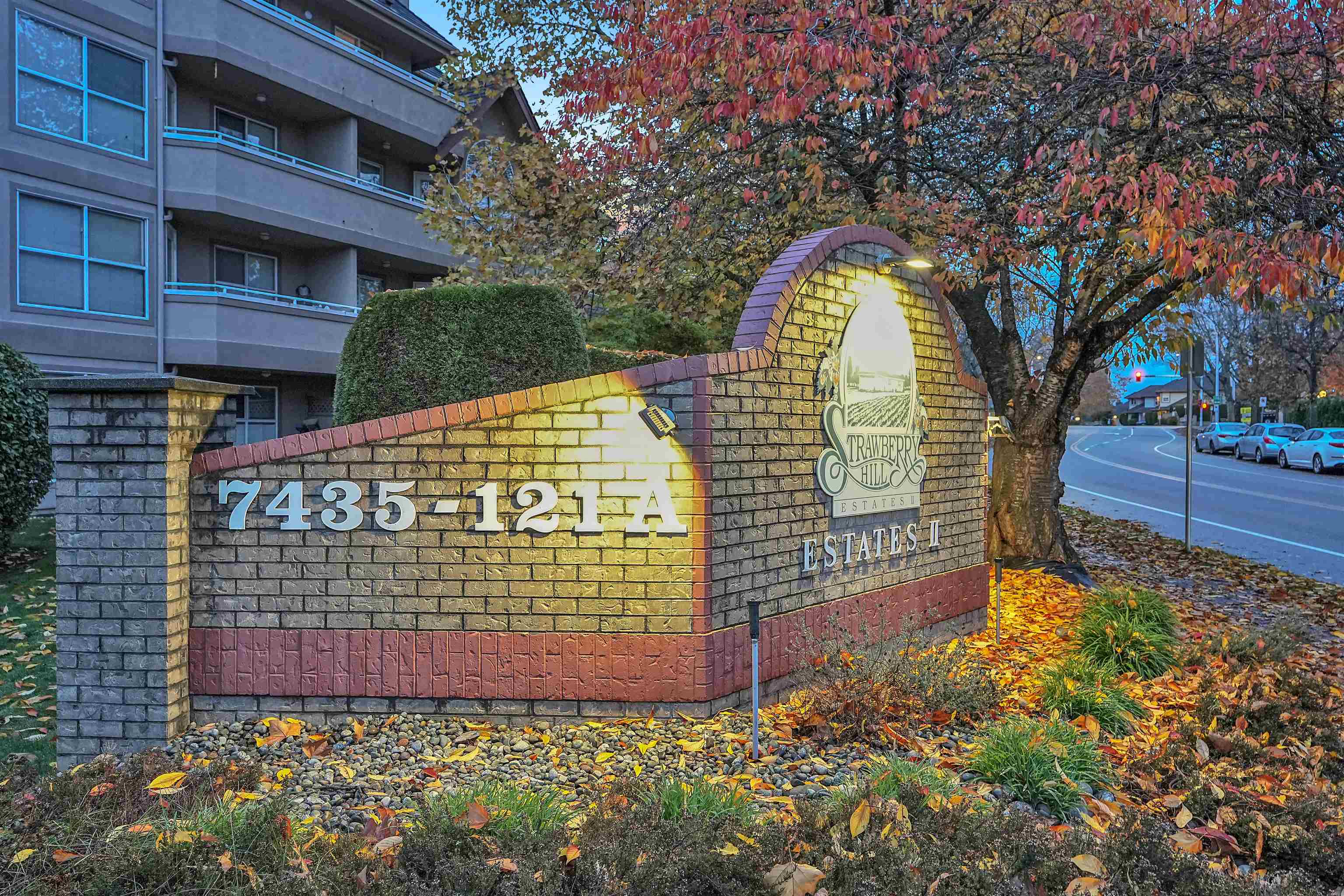 208-7435 121A STREET, Surrey, British Columbia V3W 0W8, 2 Bedrooms Bedrooms, ,2 BathroomsBathrooms,Residential Attached,For Sale,R2842725