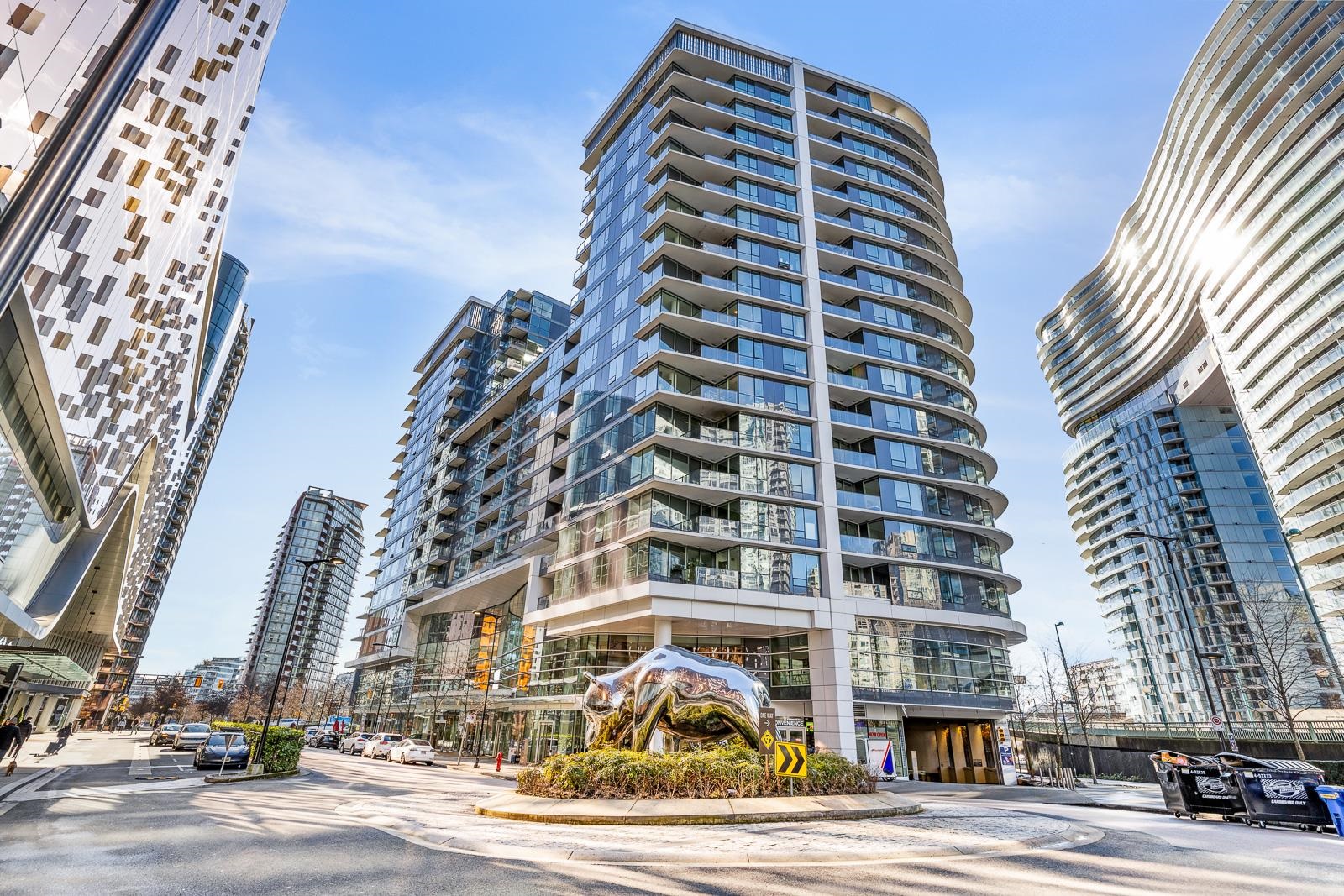 1609-68 SMITHE STREET, Vancouver, British Columbia Apartment/Condo, 2 Bedrooms, 2 Bathrooms, Residential Attached,For Sale, MLS-R2843279