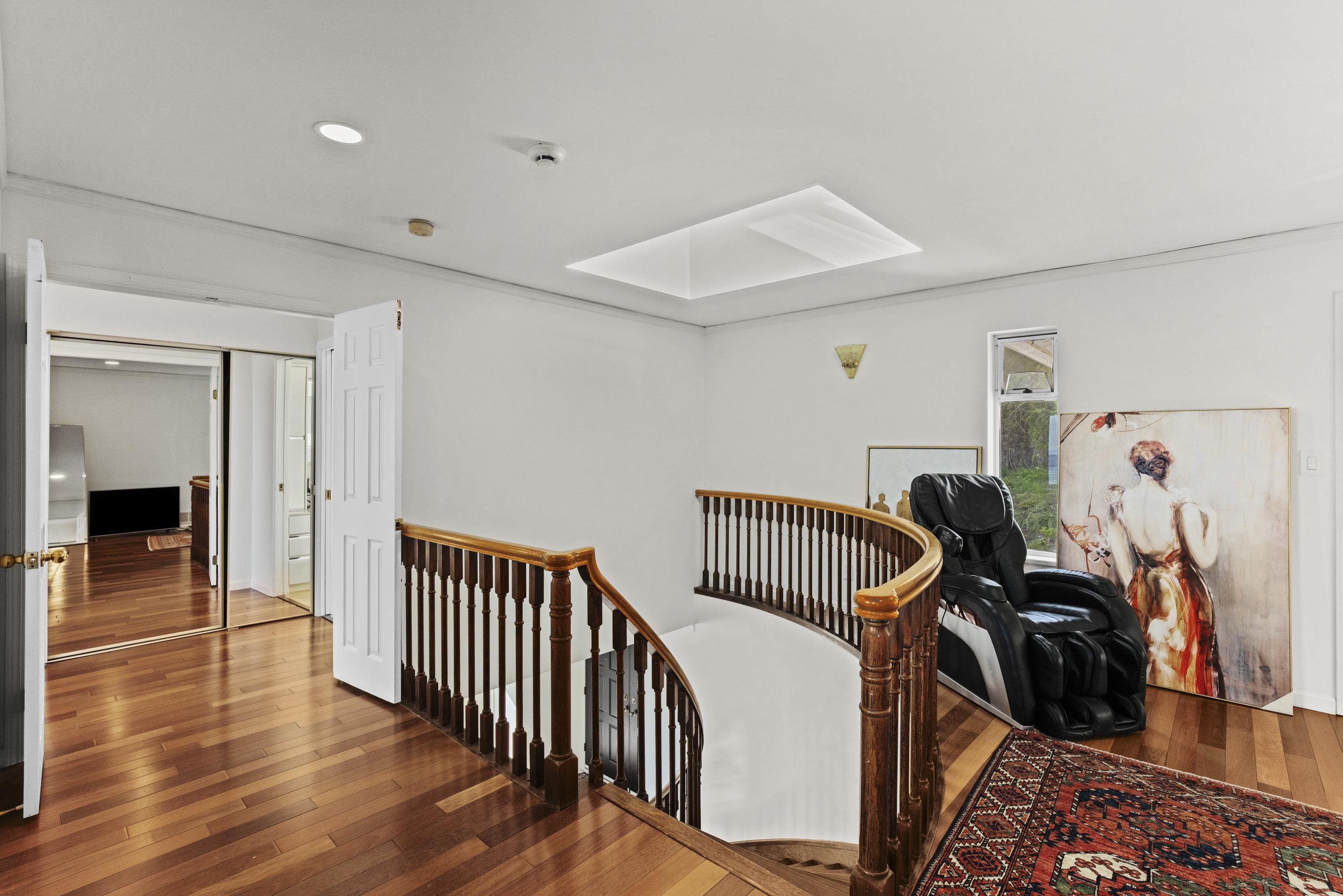 Listing image of 2206 WESTHILL DRIVE