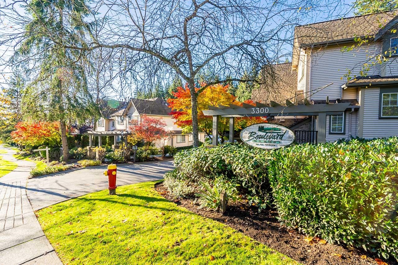 19-3300 PLATEAU BOULEVARD, Coquitlam, British Columbia, 3 Bedrooms Bedrooms, ,3 BathroomsBathrooms,Residential Attached,For Sale,R2843957