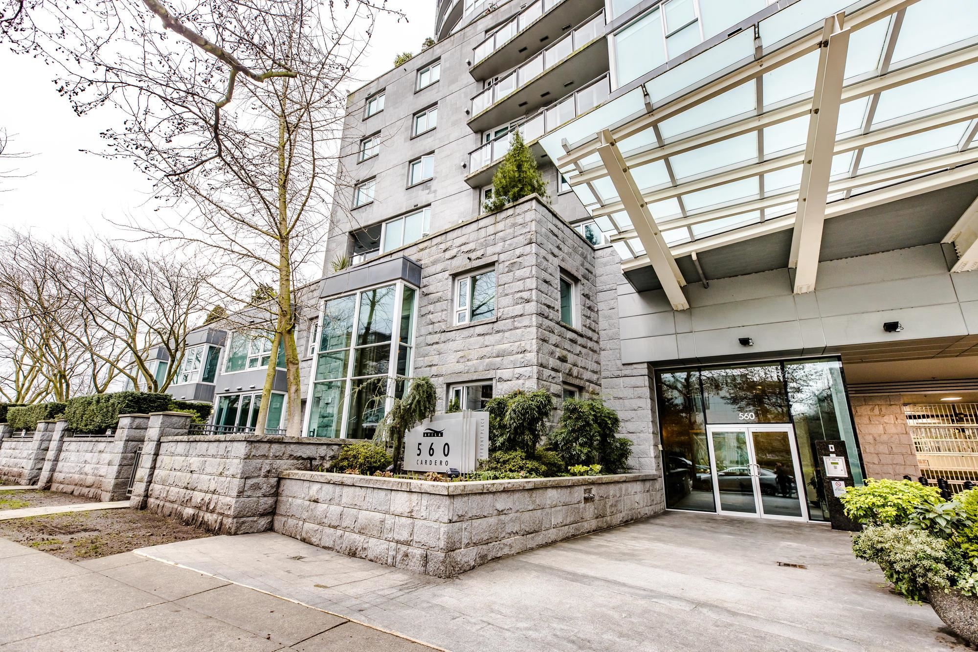 560 CARDERO, Vancouver, British Columbia V6G 3E9, 3 Bedrooms Bedrooms, ,2 BathroomsBathrooms,Residential Attached,For Sale,CARDERO,R2844835