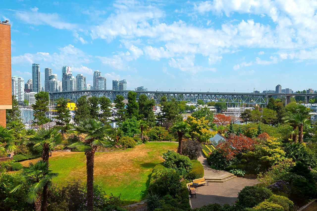 False Creek Apartment/Condo for sale:  1 bedroom 947 sq.ft. (Listed 2024-02-27)
