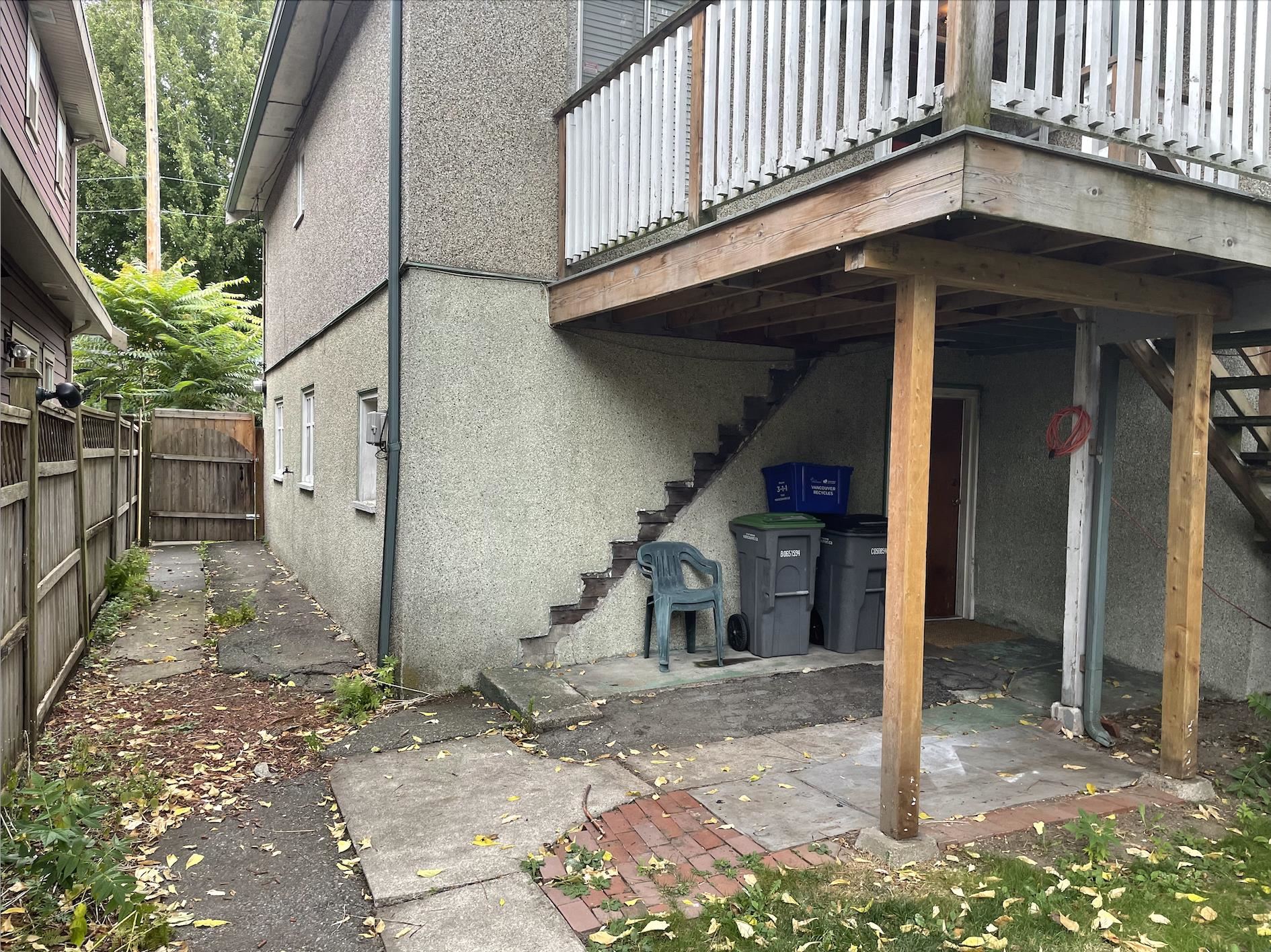 1582 E2ND AVENUE, Vancouver, British Columbia, 2 Bedrooms Bedrooms, ,1 BathroomBathrooms,Residential Detached,For Sale,R2845602