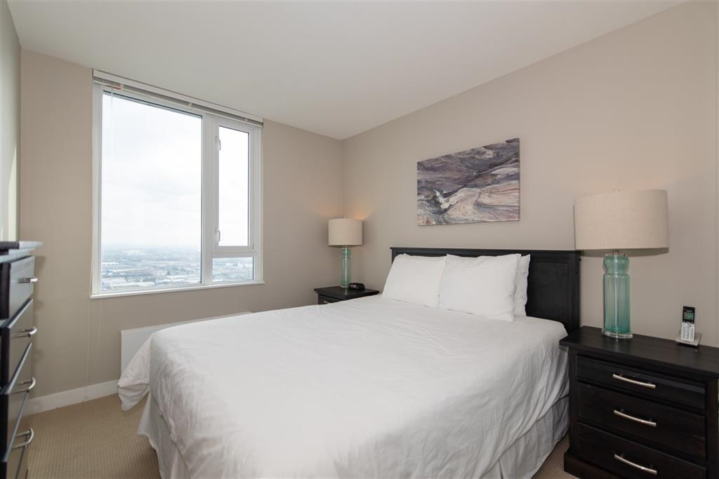 3208-488 SW MARINE DRIVE, Vancouver, British Columbia, 1 Bedroom Bedrooms, ,1 BathroomBathrooms,Residential Attached,For Sale,R2845977