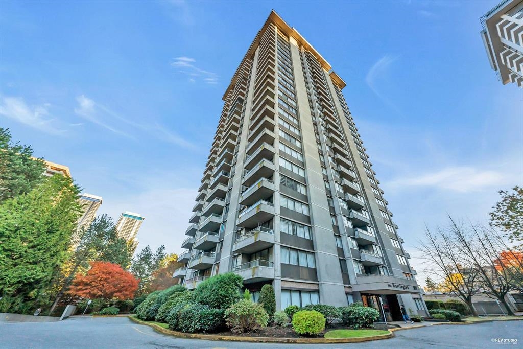 2002-3970 CARRIGAN COURT, Burnaby, British Columbia, 2 Bedrooms Bedrooms, ,2 BathroomsBathrooms,Residential Attached,For Sale,R2846006