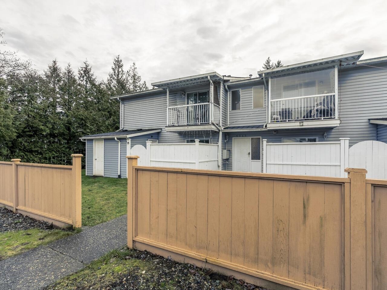 5343 200TH, Langley, British Columbia V3A 1M2, 11 Bedrooms Bedrooms, ,4 BathroomsBathrooms,Multifamily,For Sale,200TH,R2846429