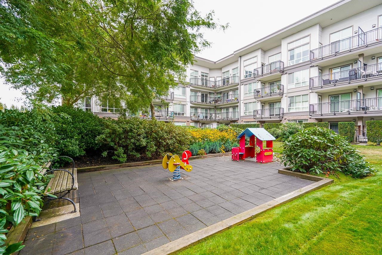 302-12039 64 AVENUE, Surrey, British Columbia, 1 Bedroom Bedrooms, ,1 BathroomBathrooms,Residential Attached,For Sale,R2847307