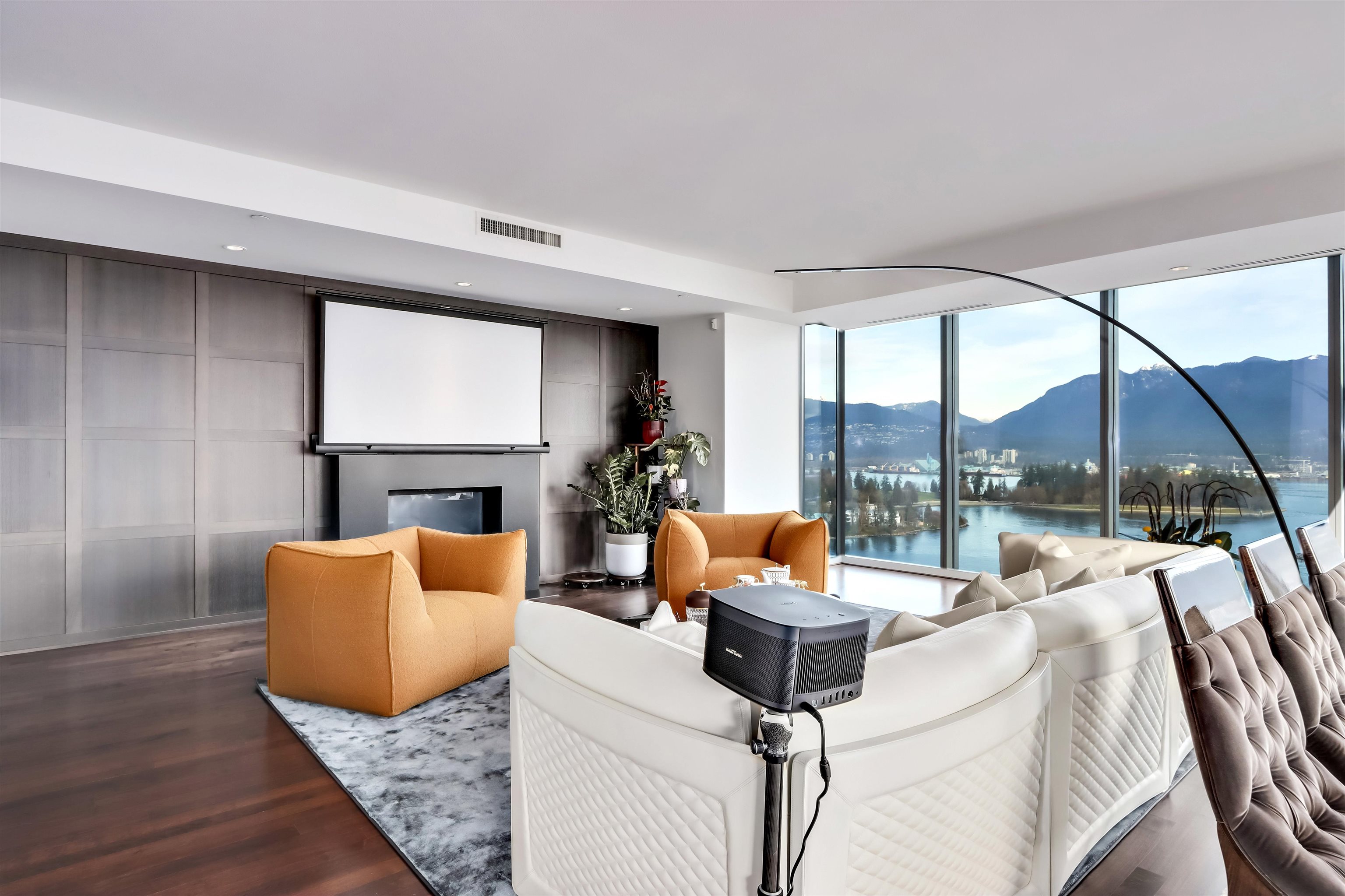 1169 CORDOVA, Vancouver, British Columbia V6C 3T1, 2 Bedrooms Bedrooms, ,2 BathroomsBathrooms,Residential Attached,For Sale,CORDOVA,R2848054
