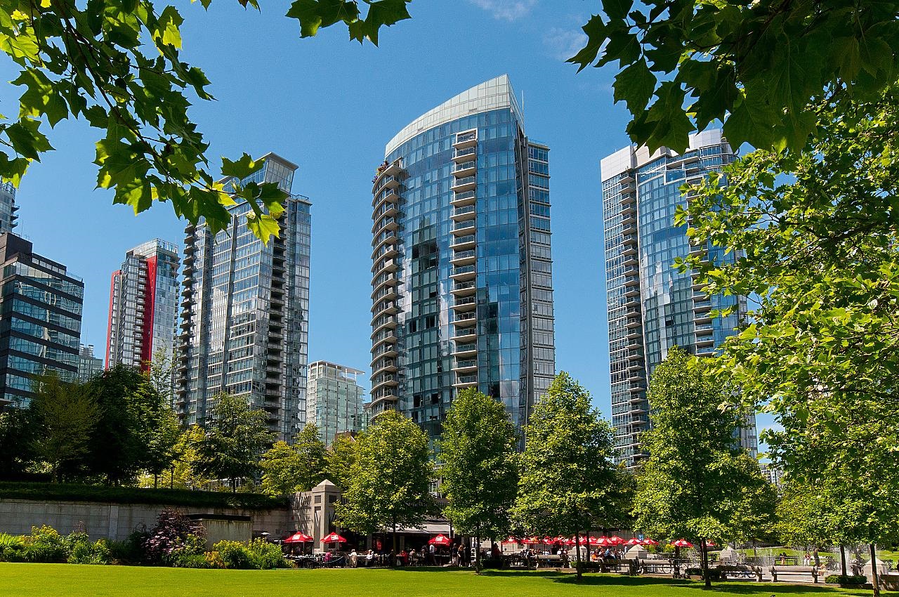 Coal Harbour Apartment/Condo for sale:  3 bedroom 2,550 sq.ft. (Listed 2024-02-20)