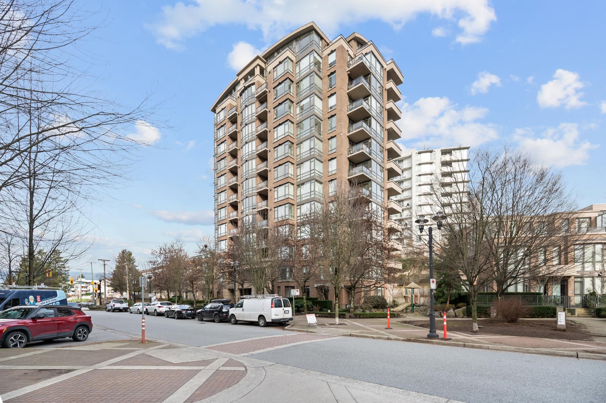 Lower Lonsdale Apartment/Condo for sale:  1 bedroom 577 sq.ft. (Listed 2024-05-08)
