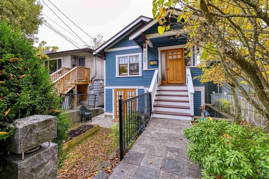 4380 PRINCE EDWARD STREET, Vancouver, British Columbia, 3 Bedrooms Bedrooms, ,3 BathroomsBathrooms,Residential Detached,For Sale,R2849245