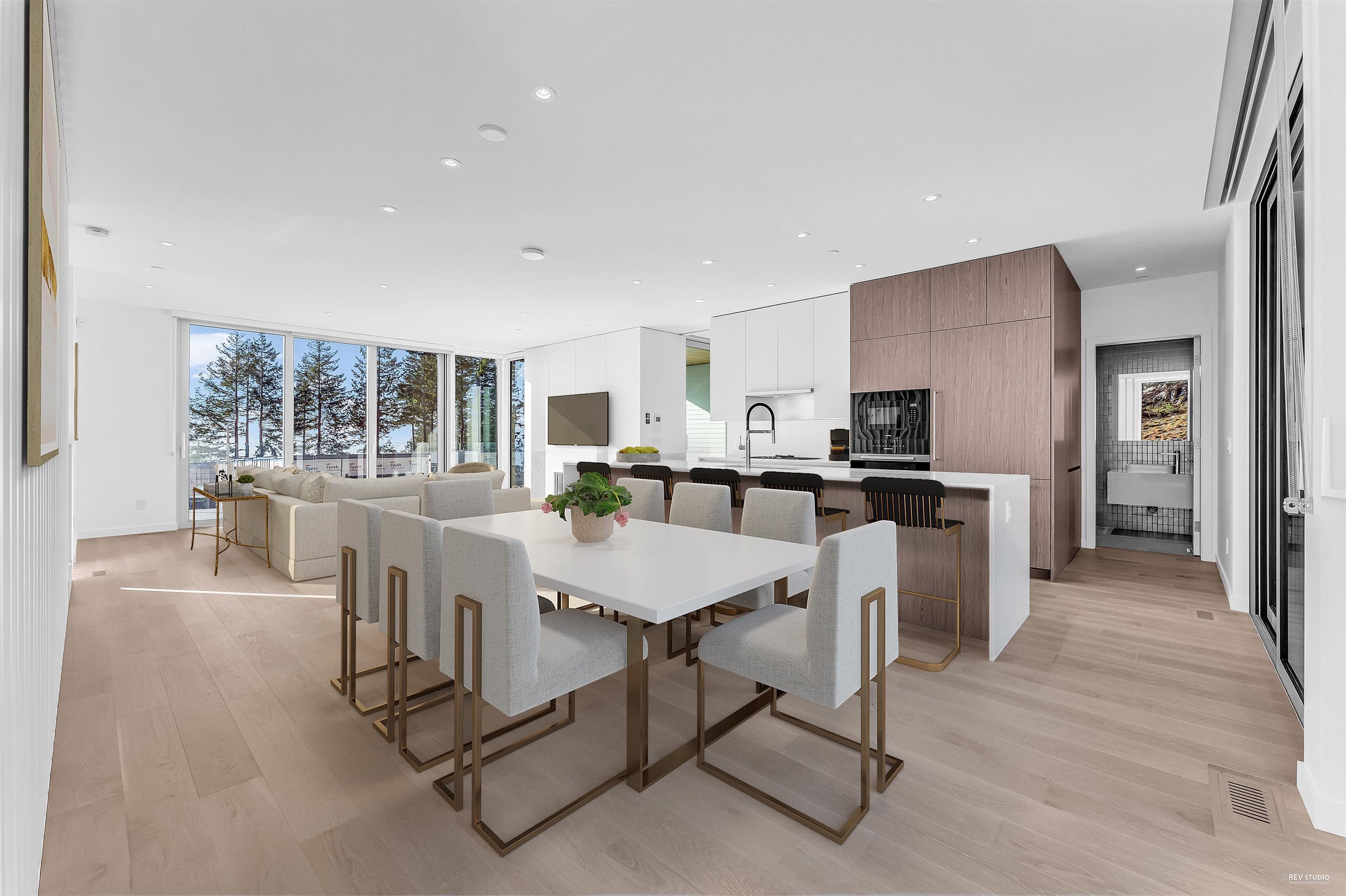 Listing image of 3317 CHIPPENDALE ROAD