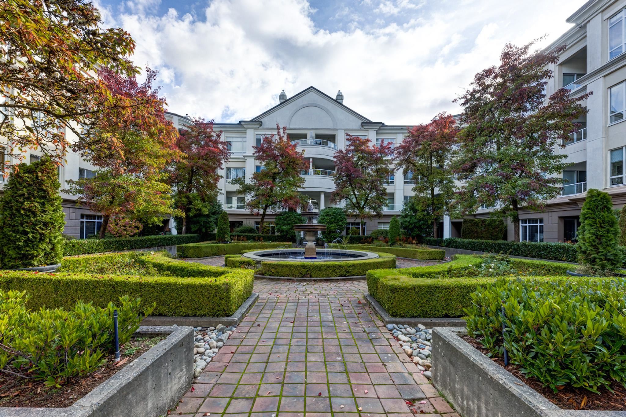 University of British Columbia _ UBC Apartment/Condo for sale:  2 bedroom 943 sq.ft. (Listed 2024-04-04)