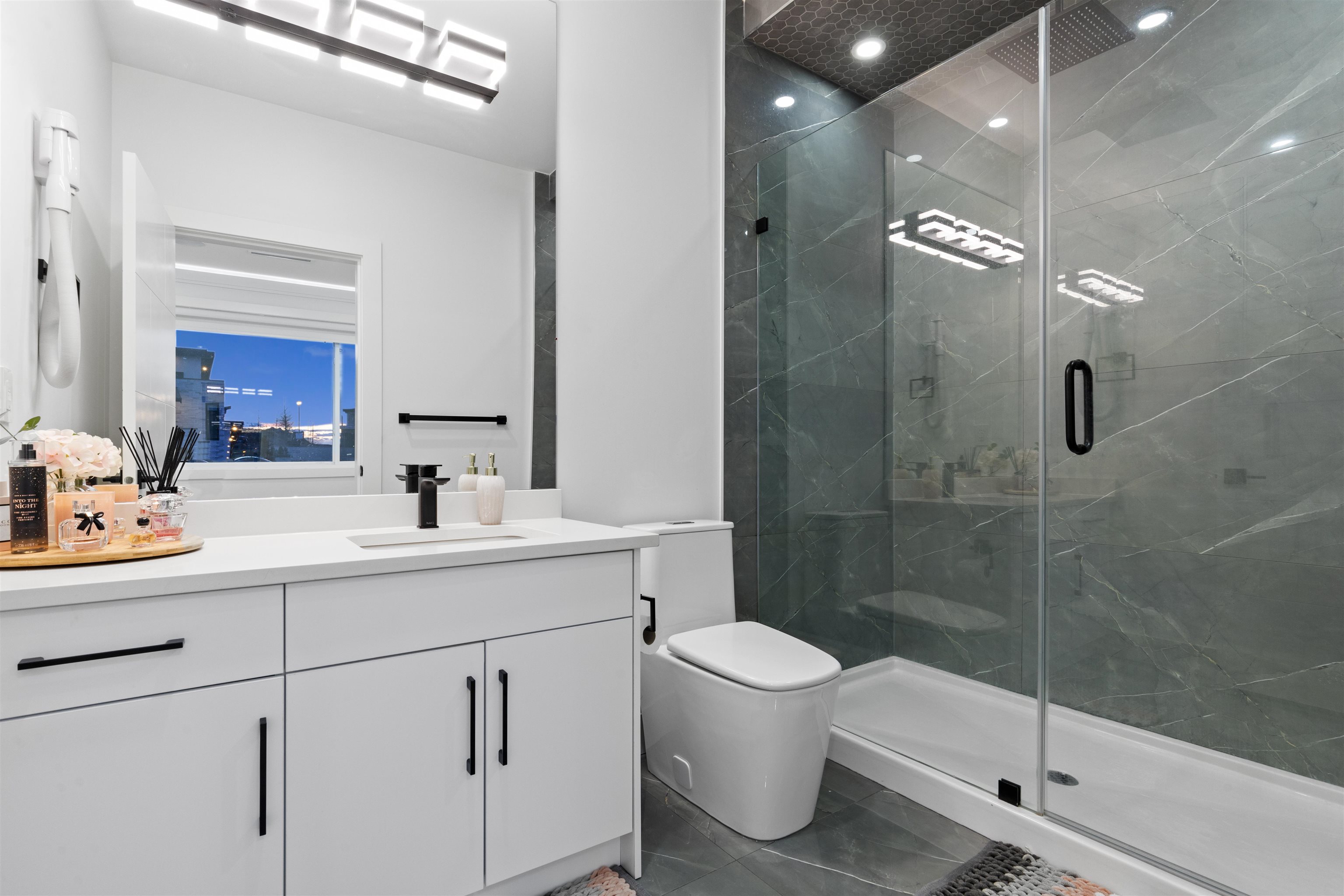 2786 MONTANA, British Columbia V3G 0C4, 7 Bedrooms Bedrooms, ,6 BathroomsBathrooms,Residential Detached,For Sale,MONTANA,R2850223