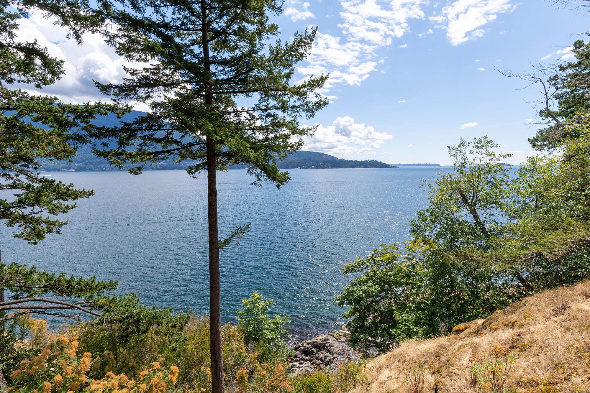 Listing image of 1545 EAGLE CLIFF ROAD