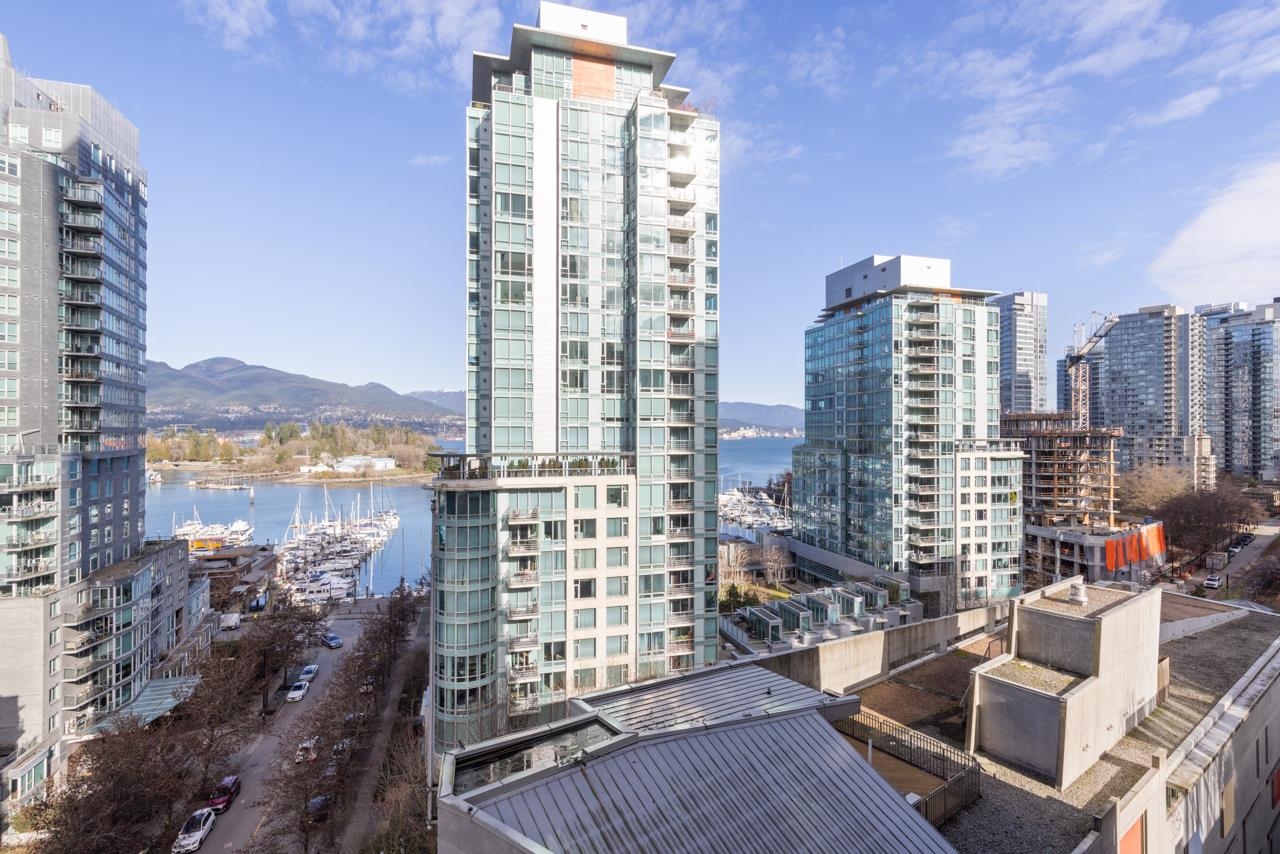 1499 PENDER, Vancouver, British Columbia V6G 0A7, 2 Bedrooms Bedrooms, ,2 BathroomsBathrooms,Residential Attached,For Sale,PENDER,R2851610
