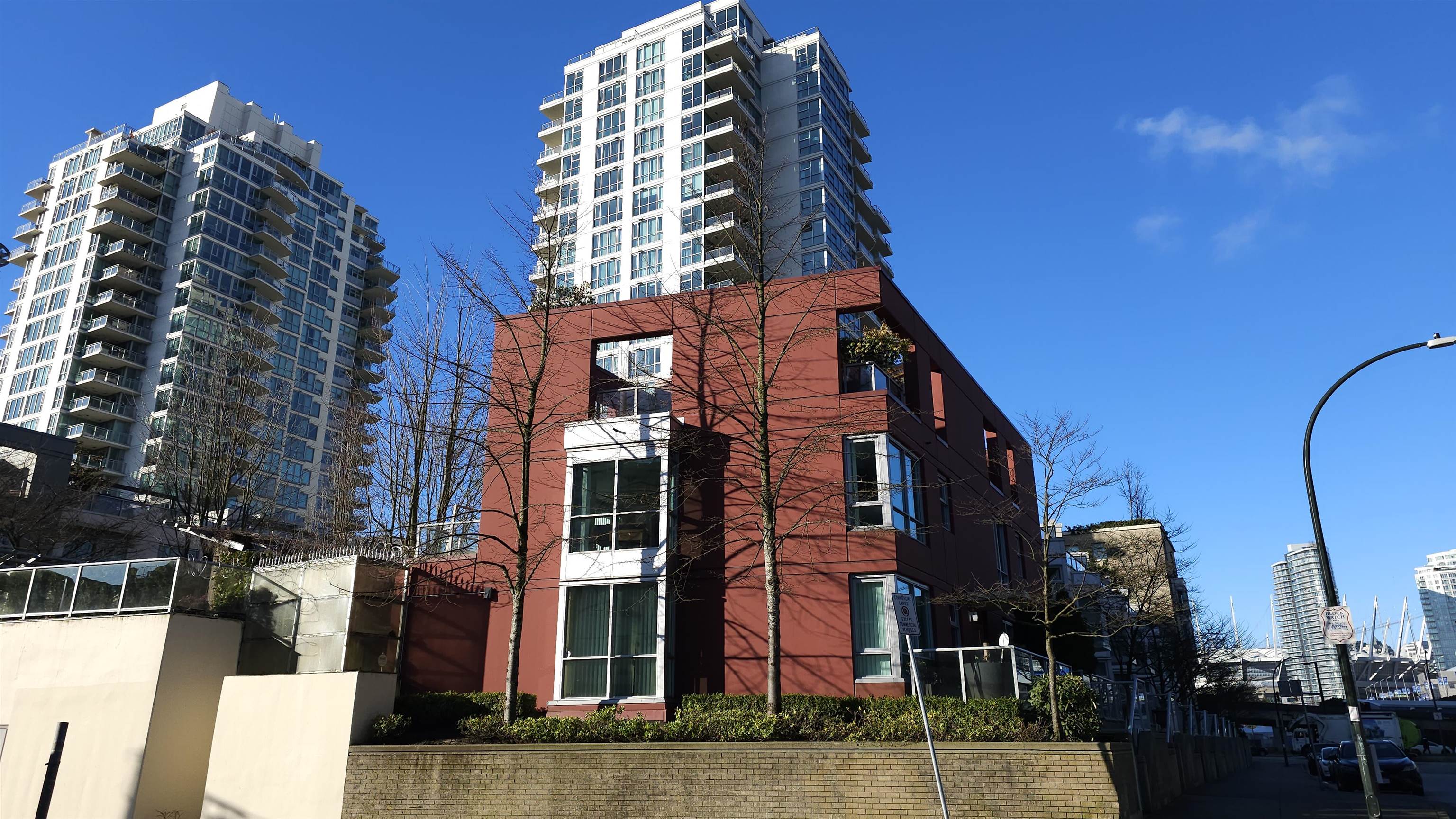 168 PRIOR STREET, Vancouver, British Columbia Townhouse, 2 Bedrooms, 3 Bathrooms, Residential Attached,For Sale, MLS-R2851620, Richmond Condo for Sale