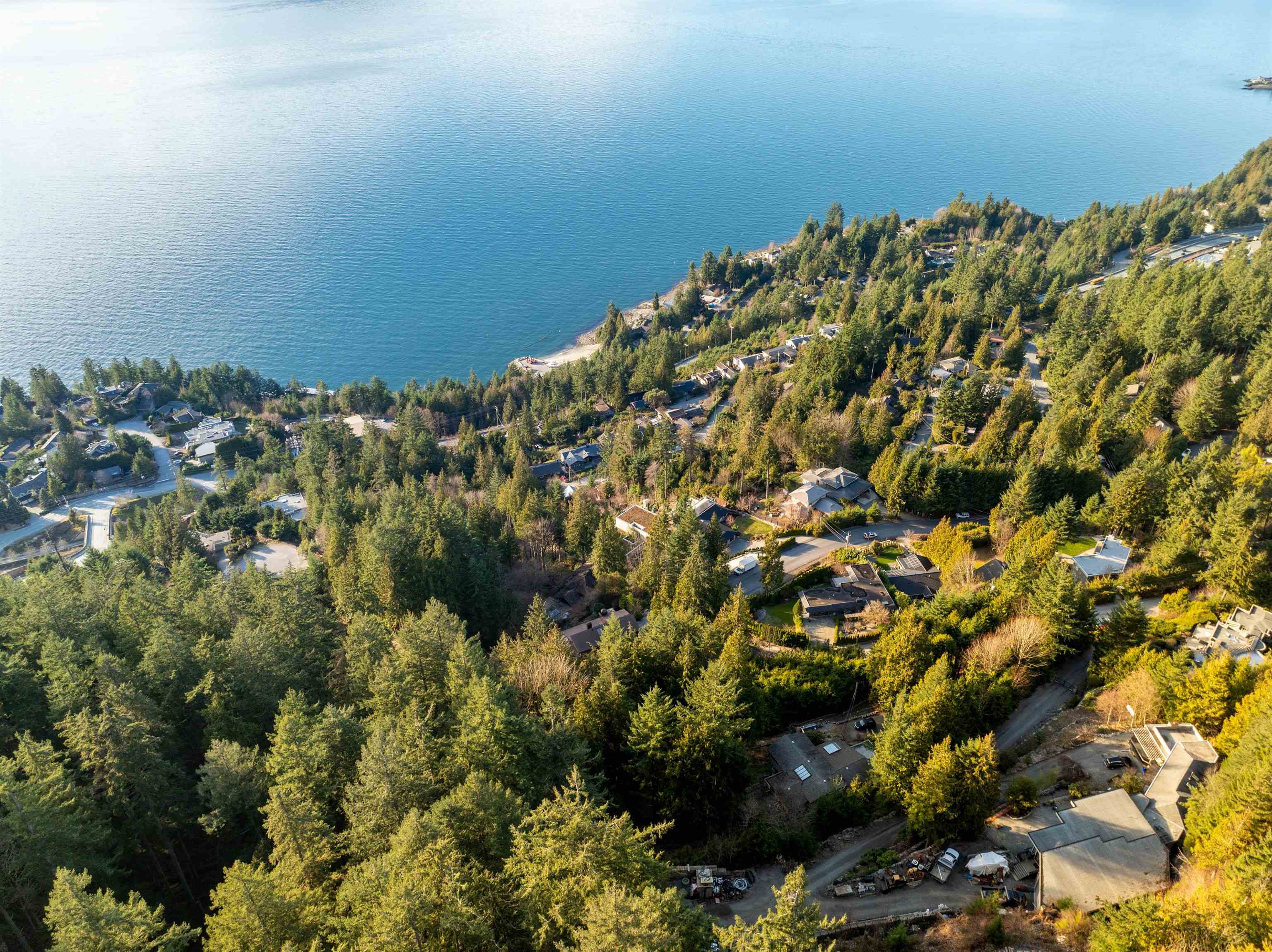 Listing image of 280 OCEANVIEW ROAD