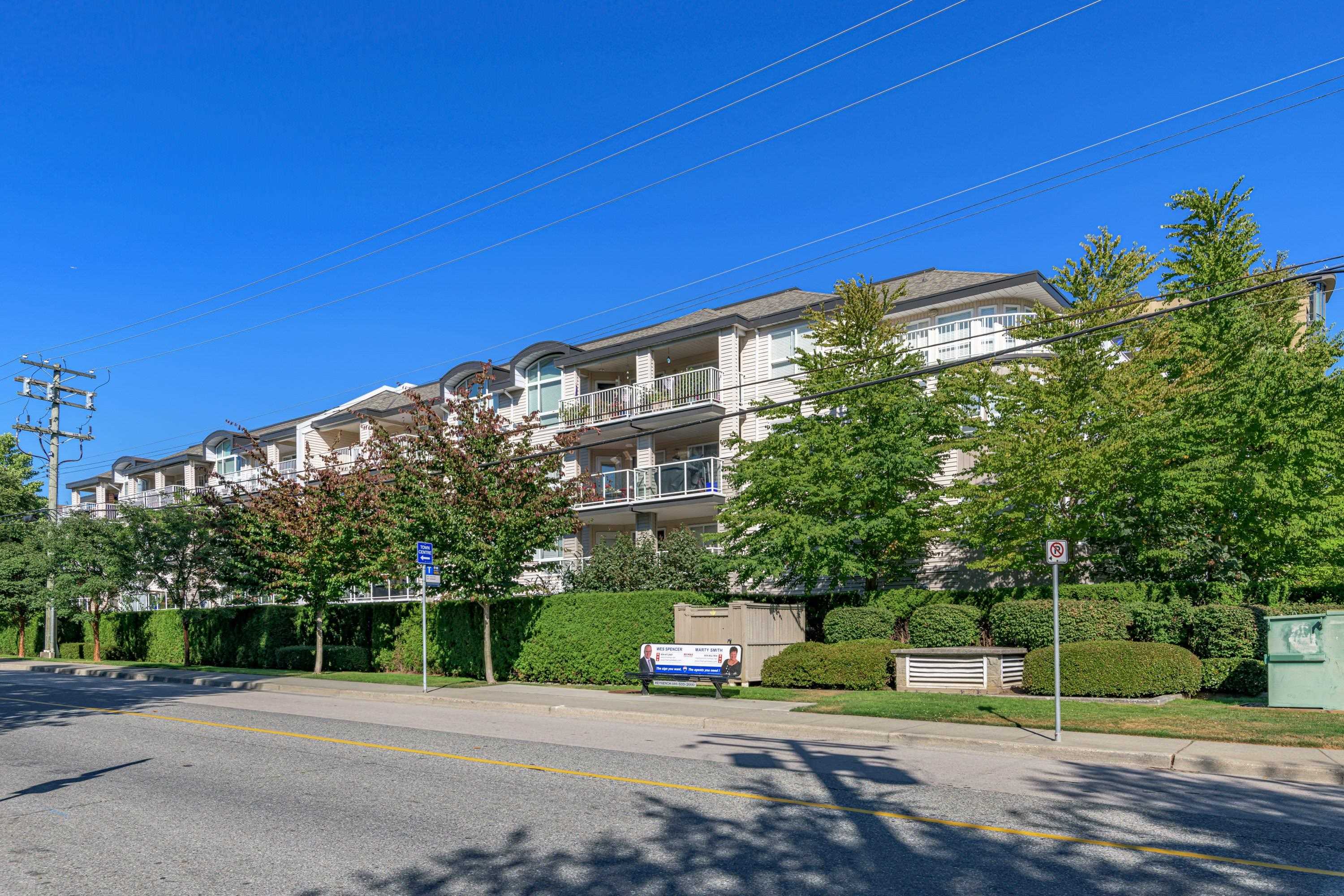 222-1588 BEST STREET, White Rock, British Columbia, 2 Bedrooms Bedrooms, ,2 BathroomsBathrooms,Residential Attached,For Sale,R2853143