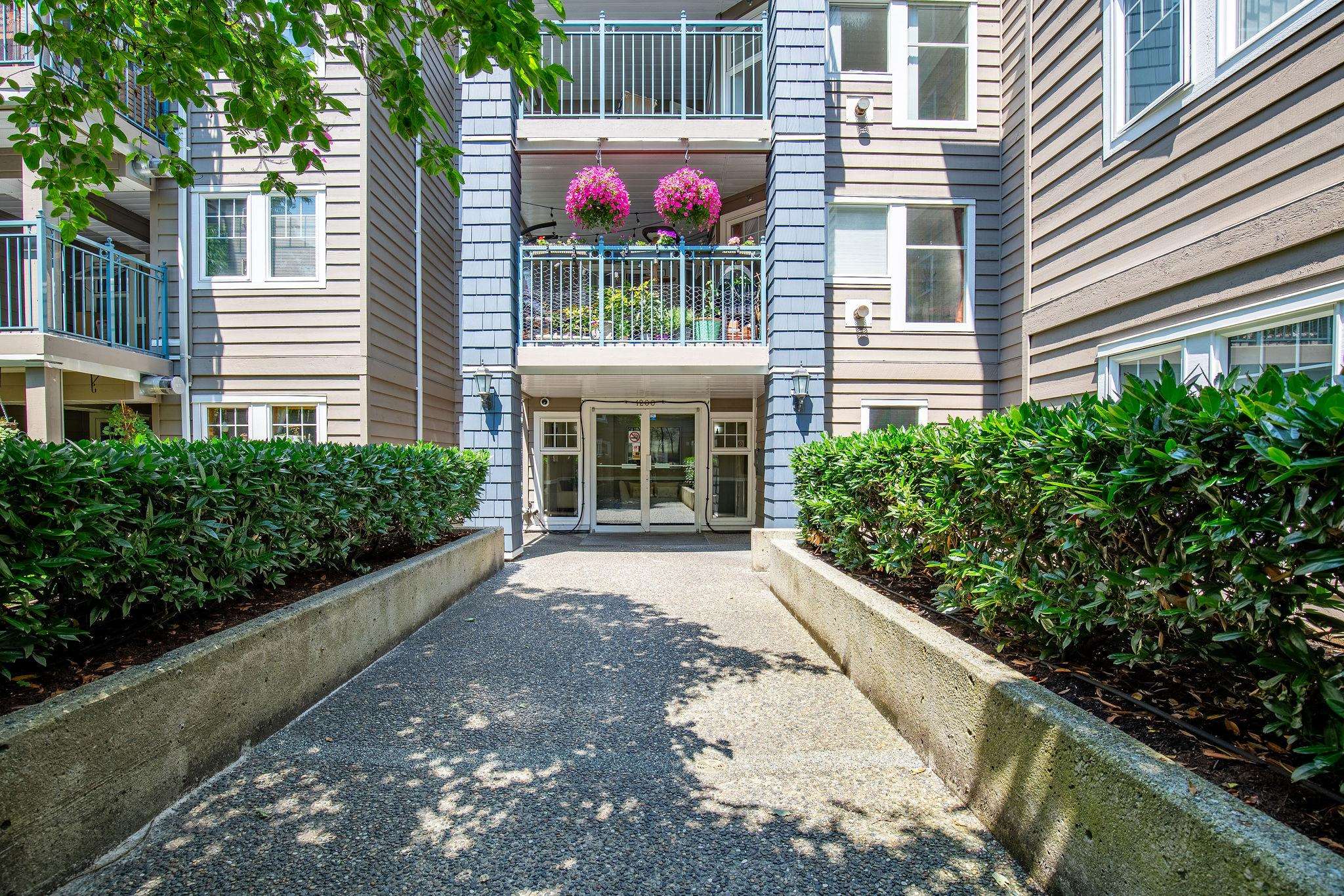 310-1200 EASTWOOD STREET, Coquitlam, British Columbia, 2 Bedrooms Bedrooms, ,2 BathroomsBathrooms,Residential Attached,For Sale,R2853928
