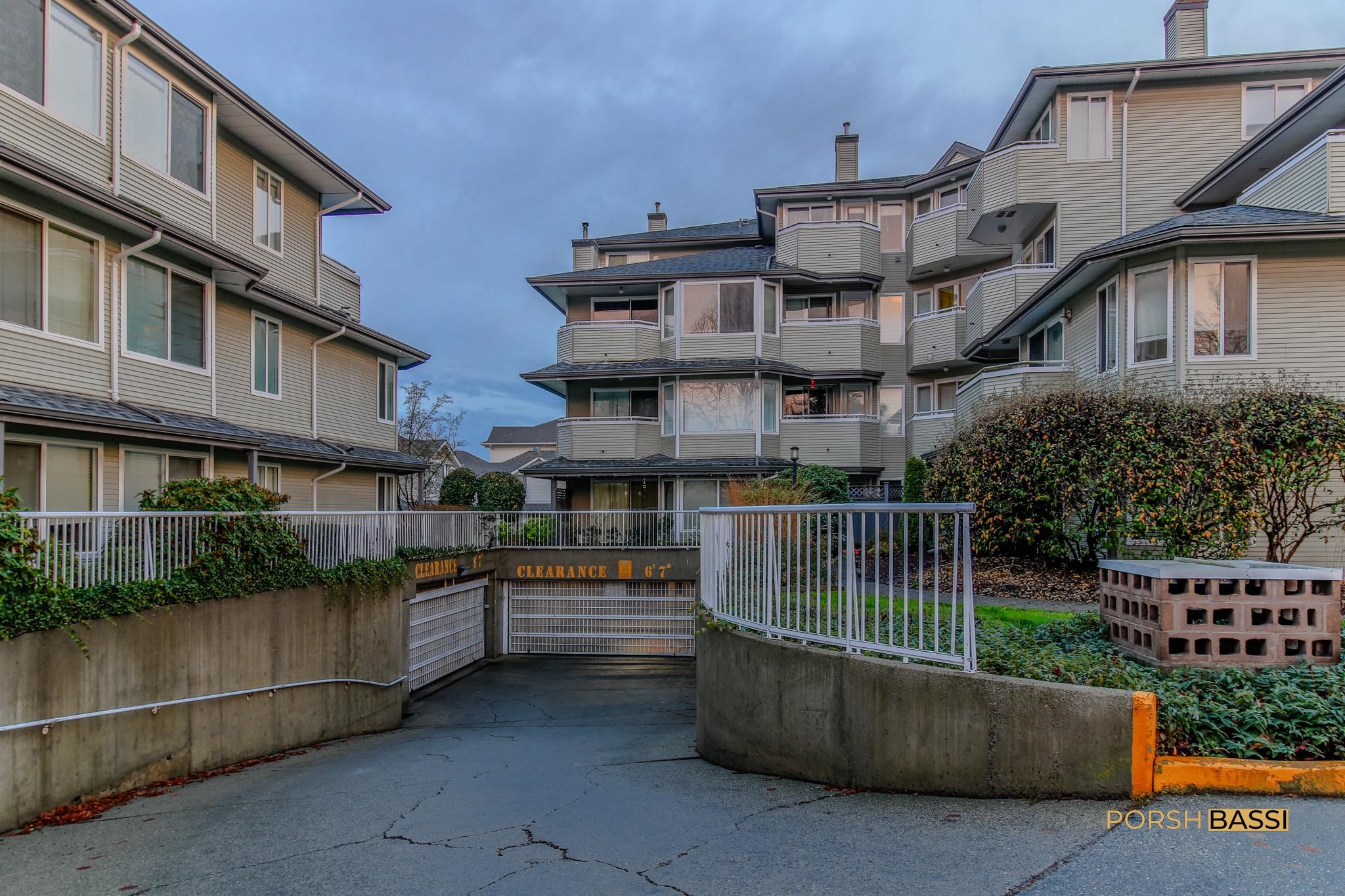 107-12130 80 AVENUE, Surrey, British Columbia, 2 Bedrooms Bedrooms, ,1 BathroomBathrooms,Residential Attached,For Sale,R2854119
