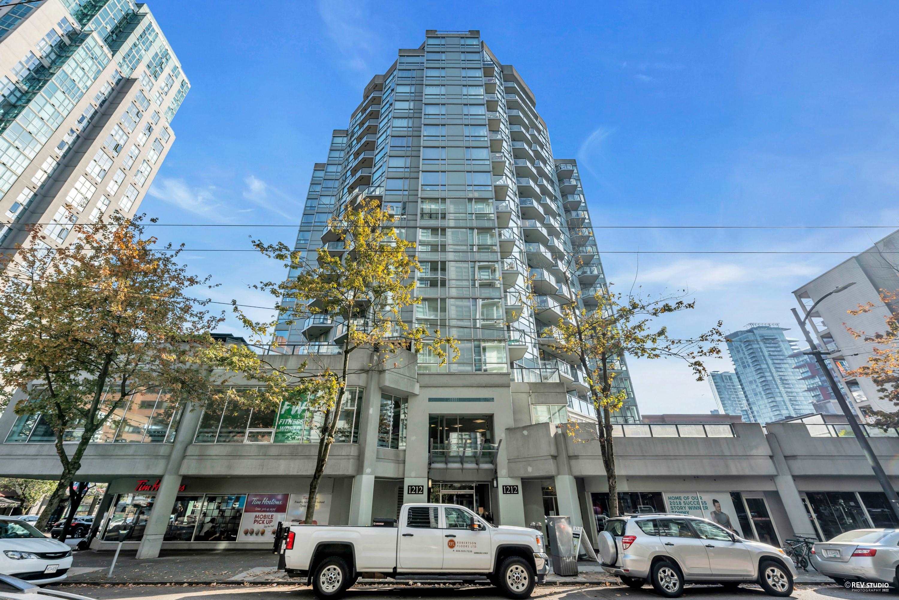1212 HOWE, Vancouver, British Columbia V6Z 2M9, 1 Bedroom Bedrooms, ,1 BathroomBathrooms,Residential Attached,For Sale,HOWE,R2854779