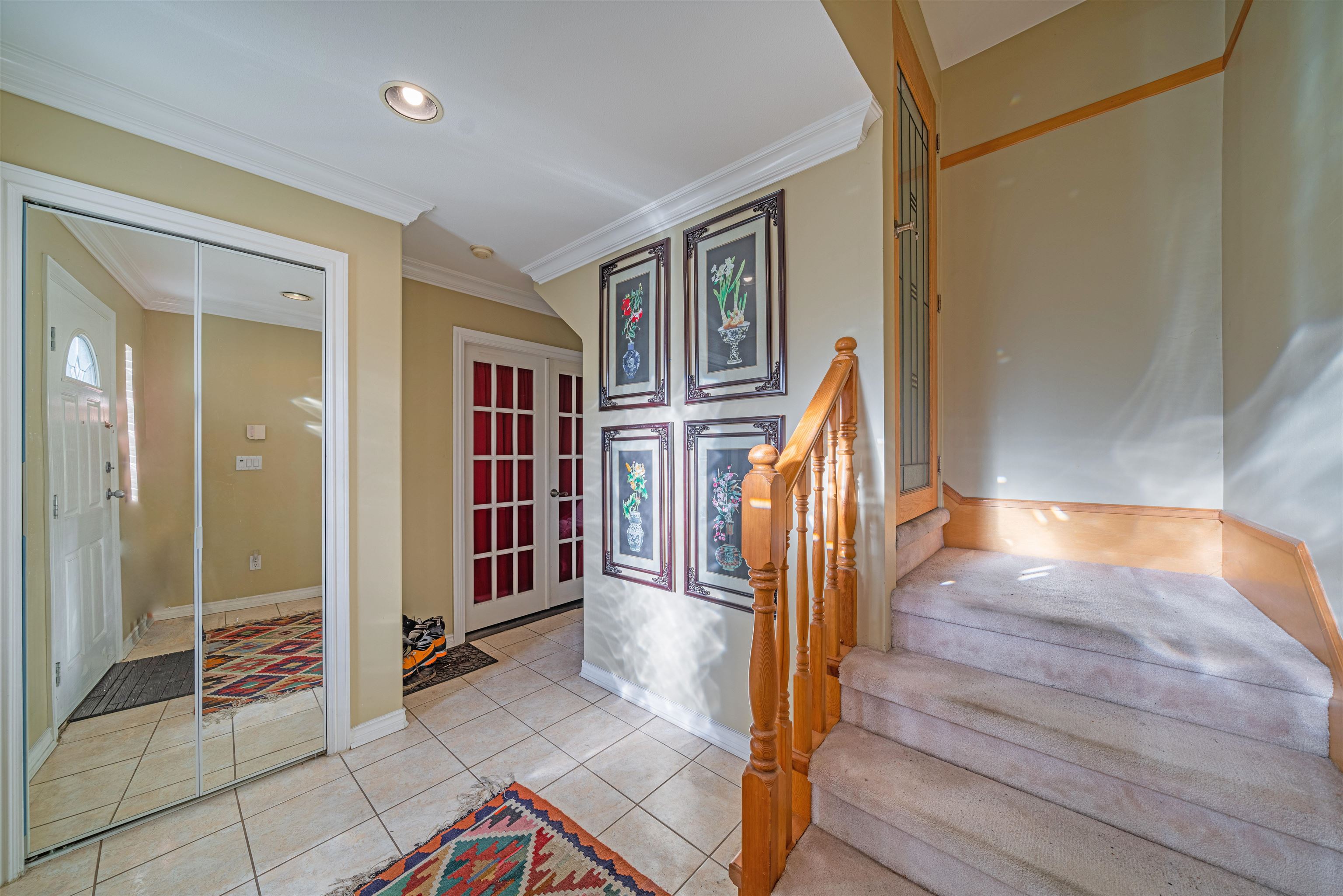 Listing image of 2052 WESTVIEW DRIVE