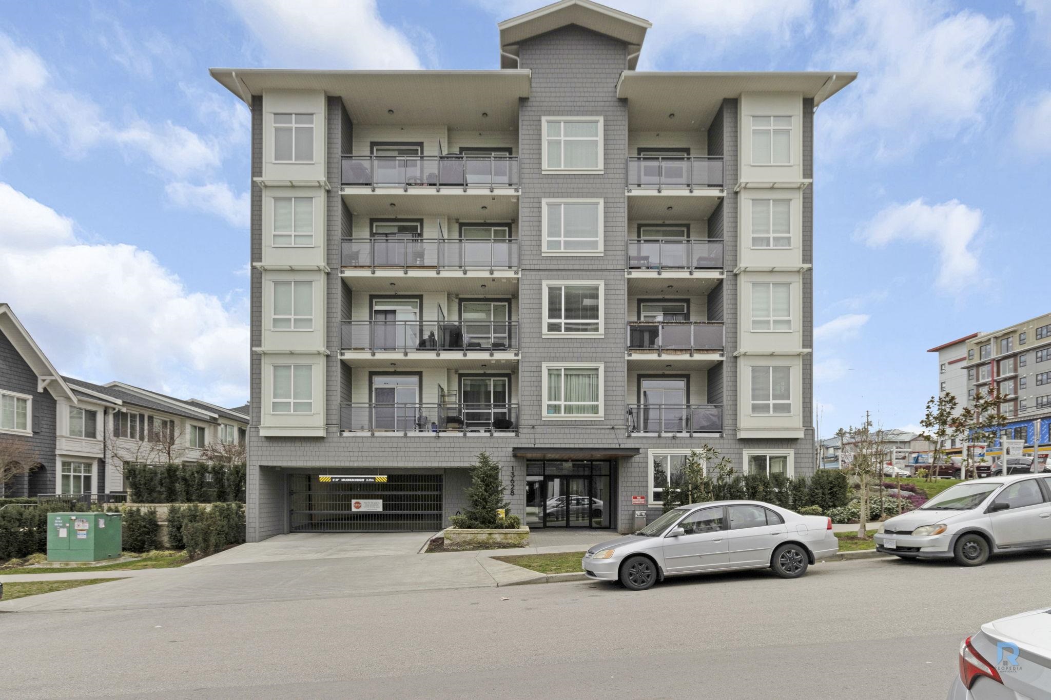 113-13628 81A AVENUE, Surrey, British Columbia, 1 Bedroom Bedrooms, ,2 BathroomsBathrooms,Residential Attached,For Sale,R2855012