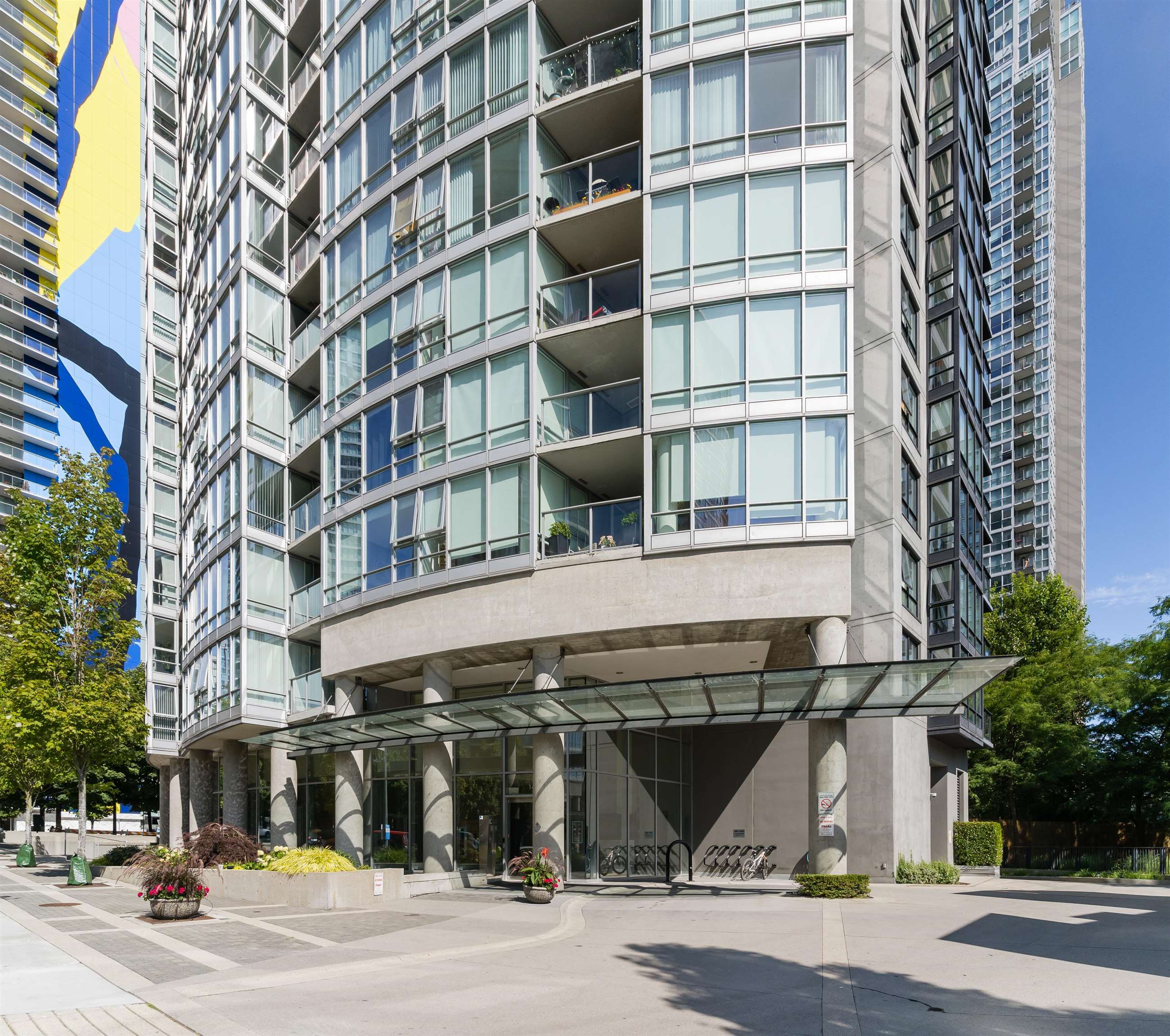 1103-1438 RICHARDS STREET, Vancouver, British Columbia Apartment/Condo, 2 Bedrooms, 2 Bathrooms, Residential Attached,For Sale, MLS-R2855024, Richmond Condo for Sale
