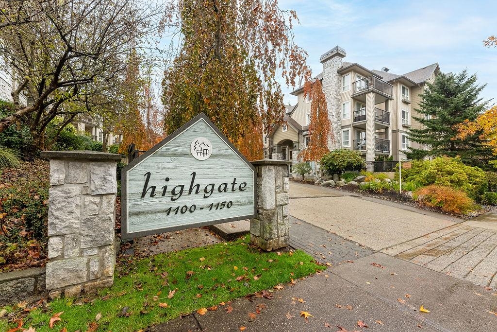 Lynn Valley Apartment/Condo for sale:  2 bedroom 829 sq.ft. (Listed 2106-02-06)