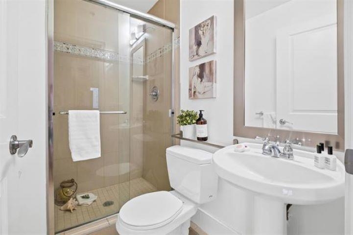 1211 MELVILLE, Vancouver, British Columbia V6E 0A7, 2 Bedrooms Bedrooms, ,2 BathroomsBathrooms,Residential Attached,For Sale,MELVILLE,R2855330
