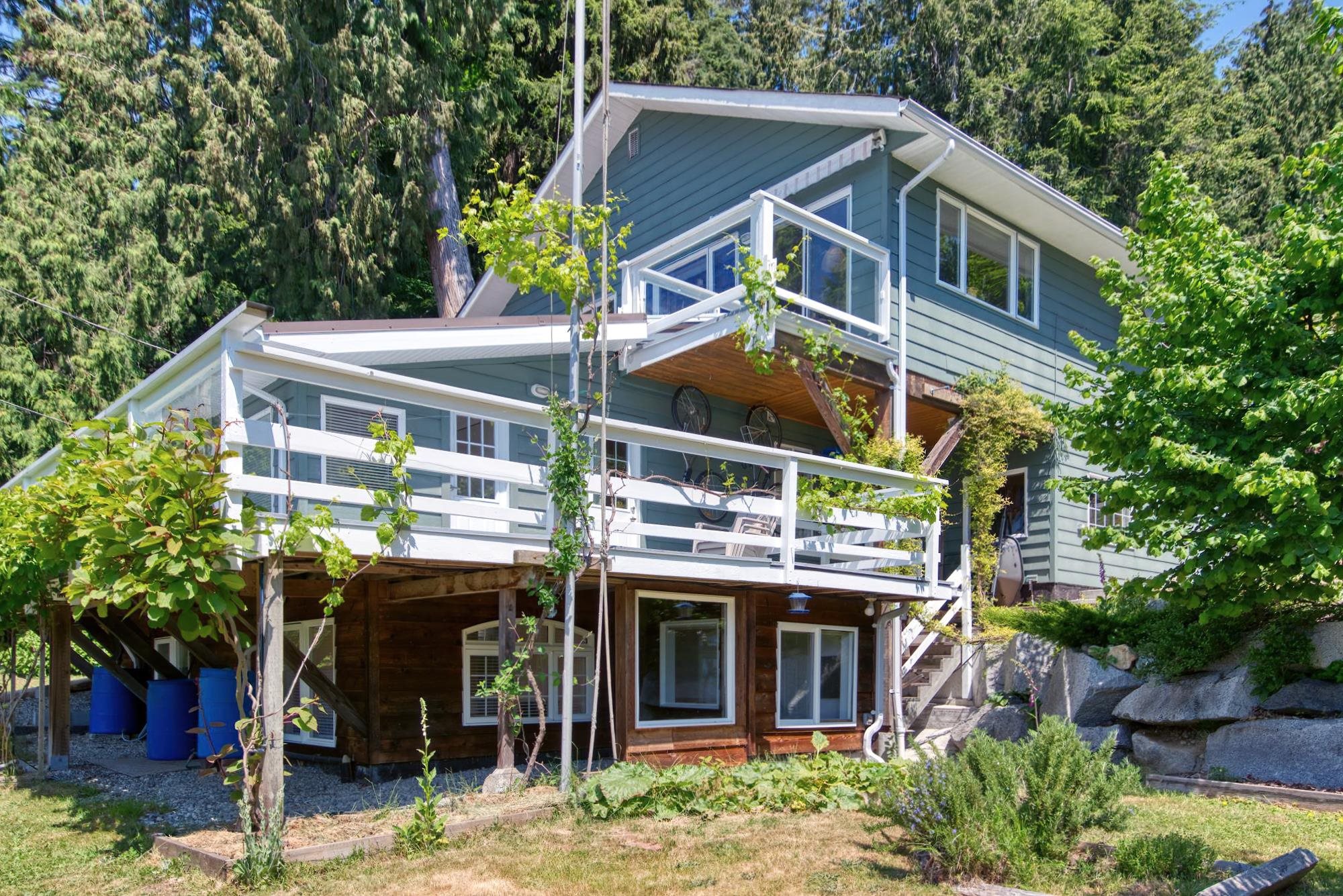 1664 Gower Point Road, Gibsons, Gibsons & Area, V0N 1V5 0