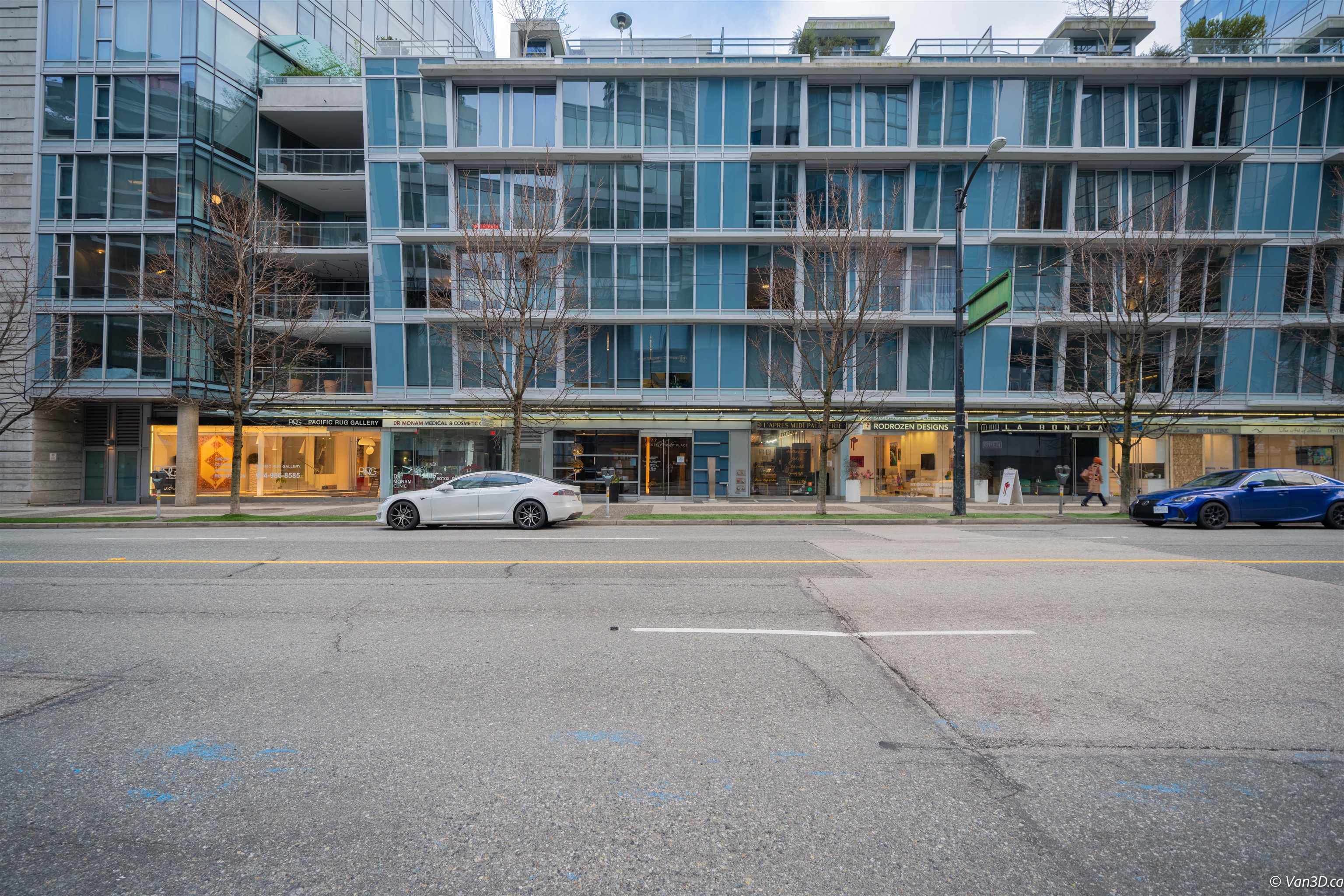 1477 PENDER, Vancouver, British Columbia V6G 2S3, 1 Bedroom Bedrooms, ,1 BathroomBathrooms,Residential Attached,For Sale,PENDER,R2856626