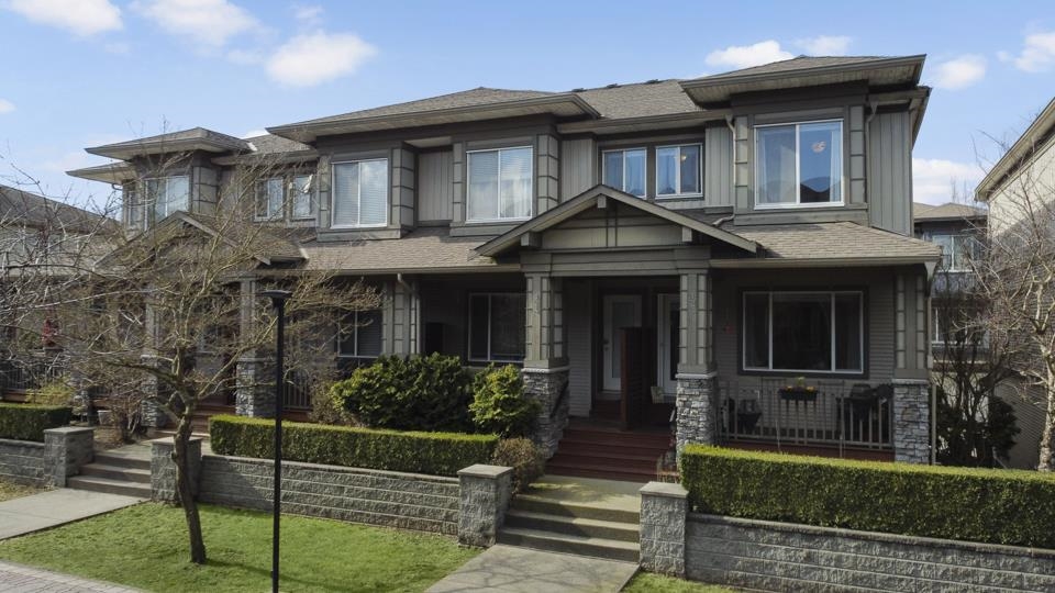 Cloverdale BC Townhouse for sale:  3 bedroom 1,449 sq.ft. (Listed 2024-03-08)
