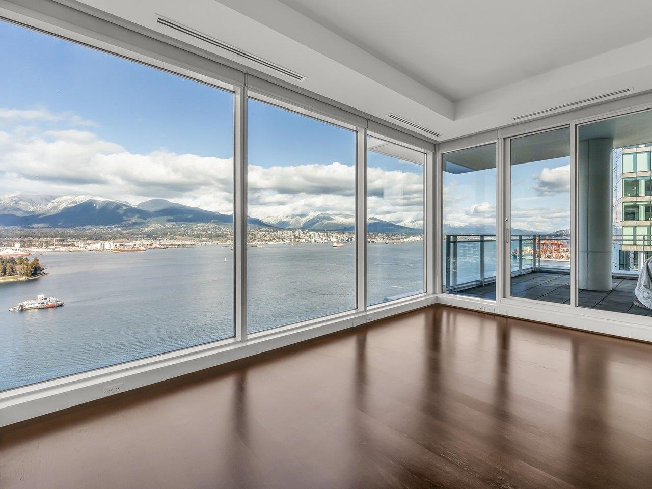 1139 CORDOVA, Vancouver, British Columbia V6C 0A2, 4 Bedrooms Bedrooms, ,4 BathroomsBathrooms,Residential Attached,For Sale,CORDOVA,R2856966
