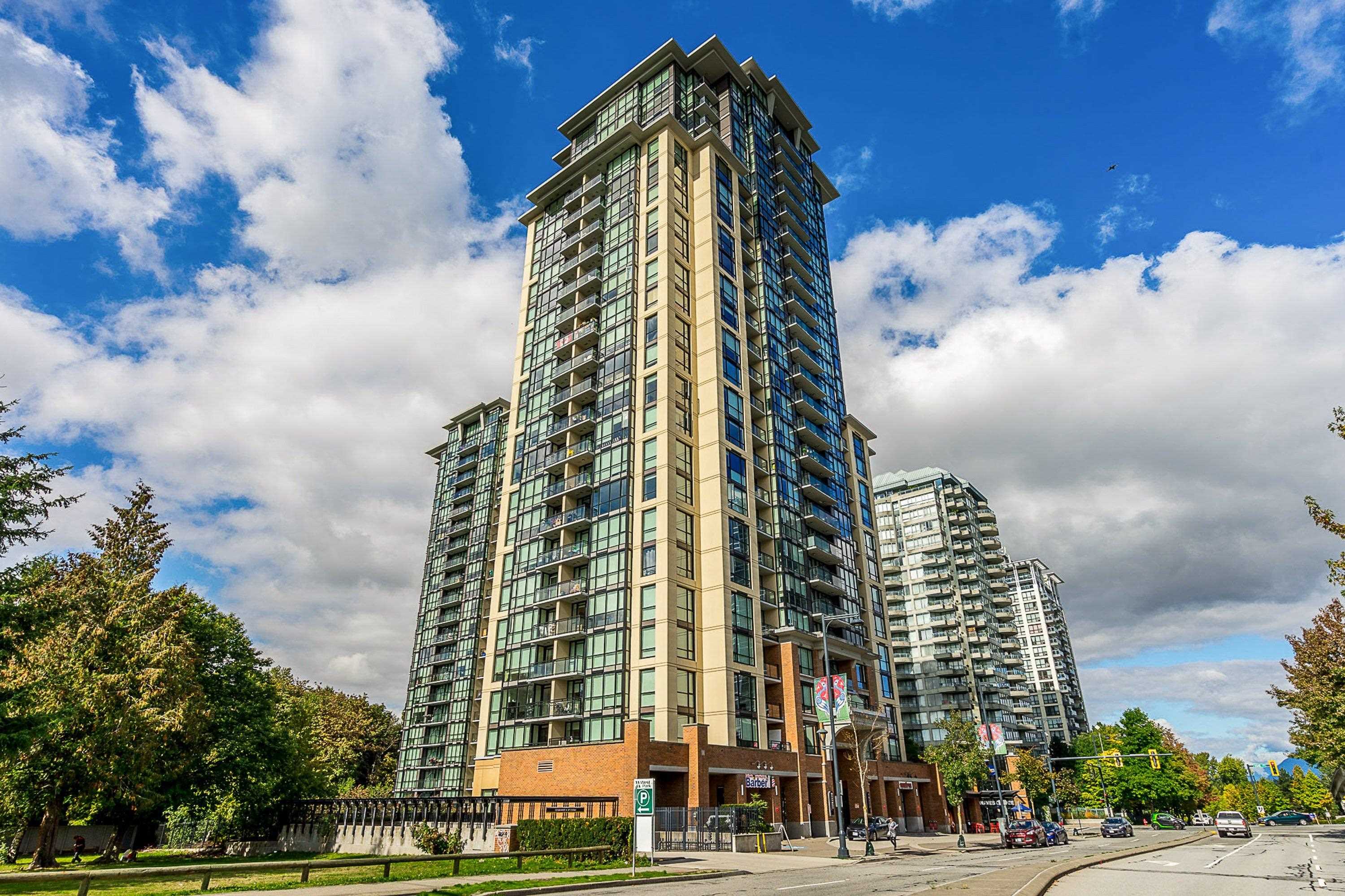 211-10777 UNIVERSITY DRIVE, Surrey, British Columbia, 1 Bedroom Bedrooms, ,1 BathroomBathrooms,Residential Attached,For Sale,R2859210