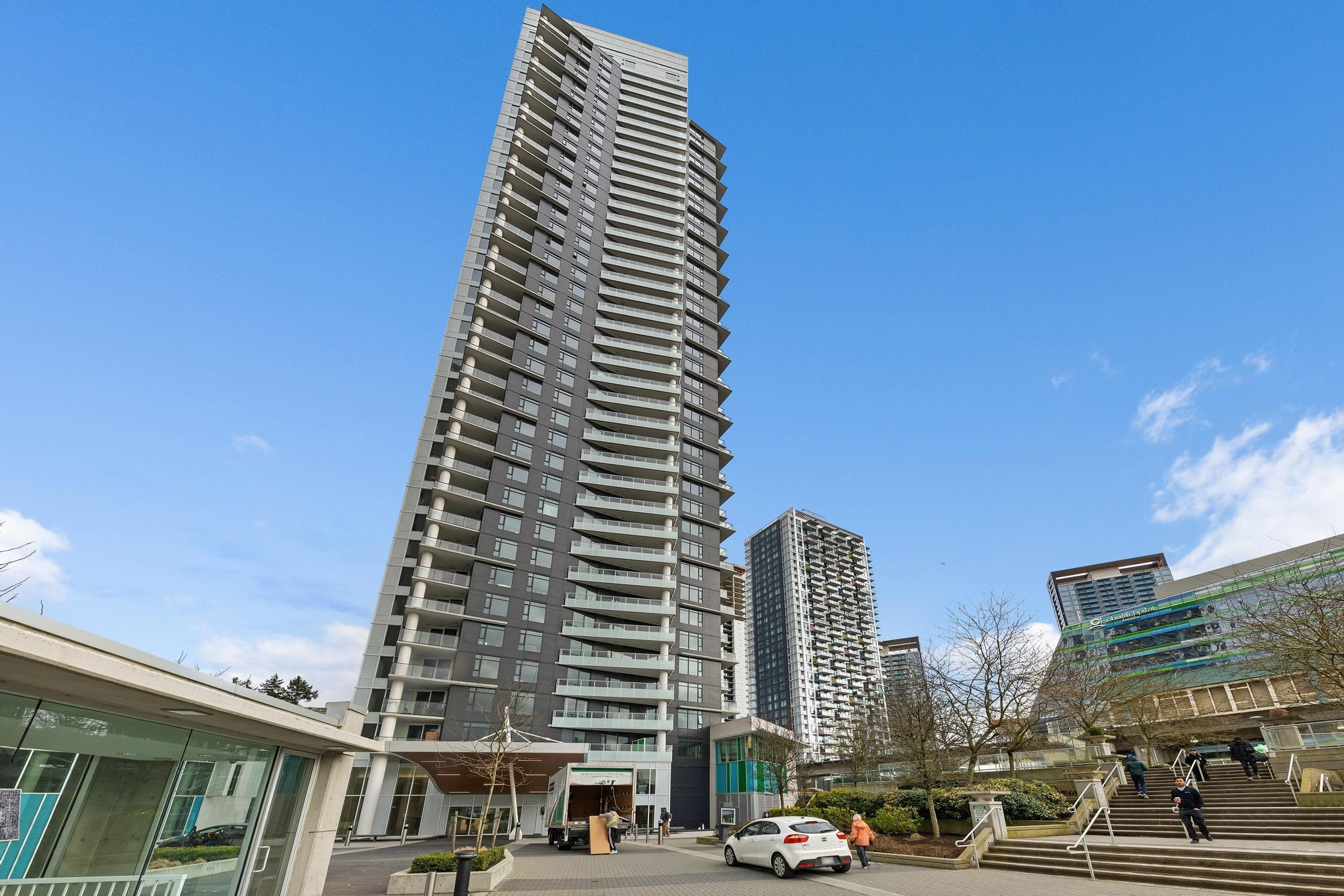 907-9887 WHALLEY BOULEVARD, Surrey, British Columbia, 2 Bedrooms Bedrooms, ,1 BathroomBathrooms,Residential Attached,For Sale,R2859226