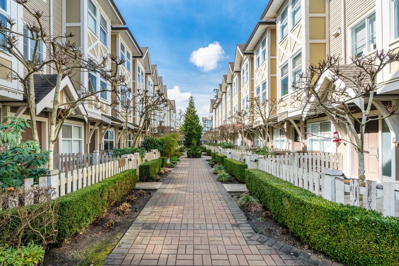 Sold 29 9333 FERNDALE ROAD, Richmond, BC Zealty