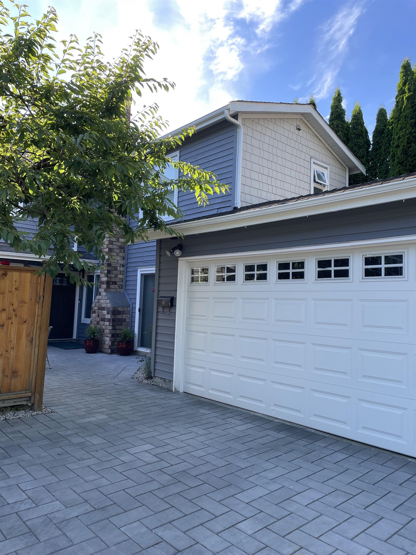 Steveston North House/Single Family for sale:  5 bedroom 2,621 sq.ft. (Listed 2024-04-08)